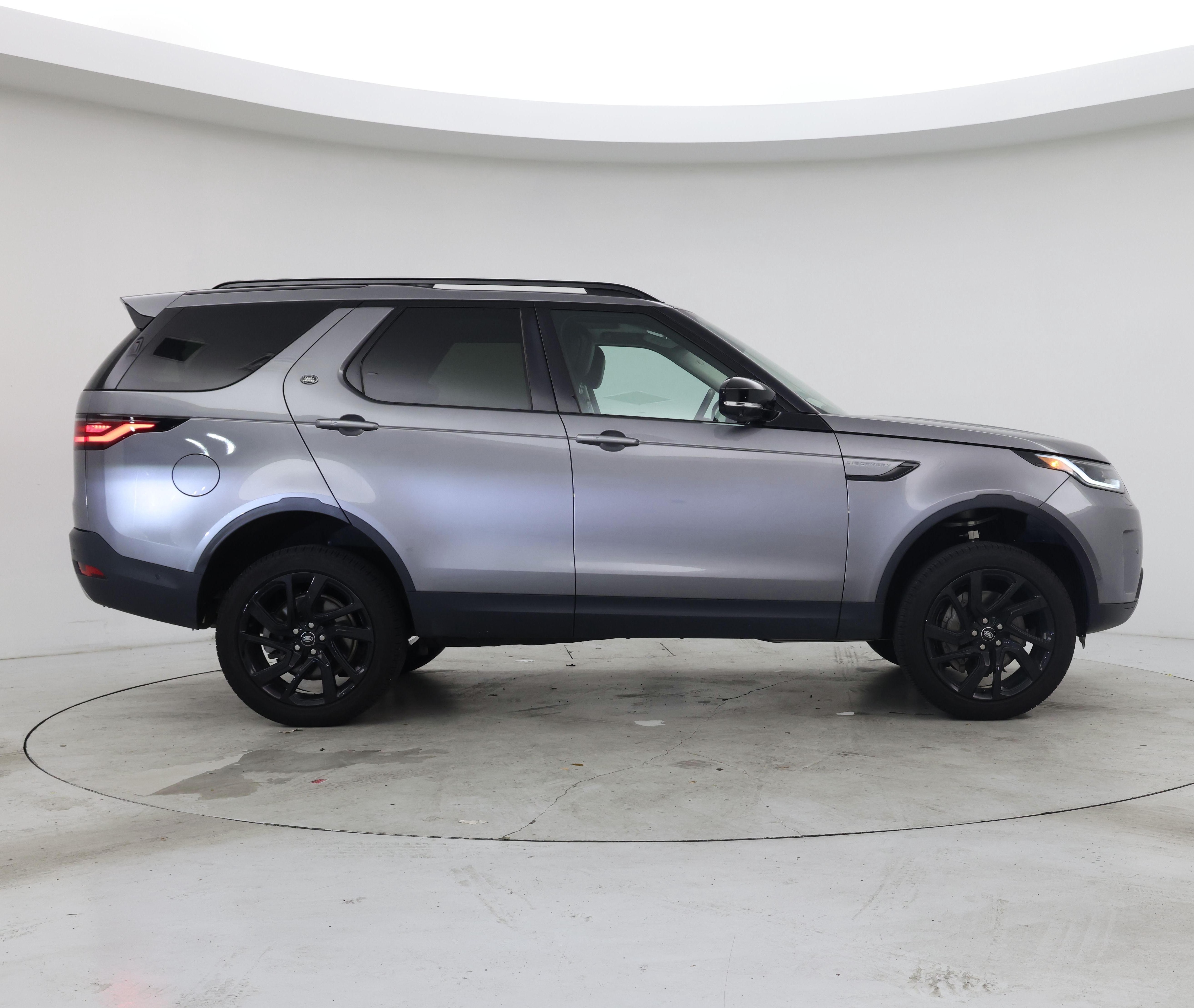 Thumbnail: 2024 Land Rover Discovery - 7