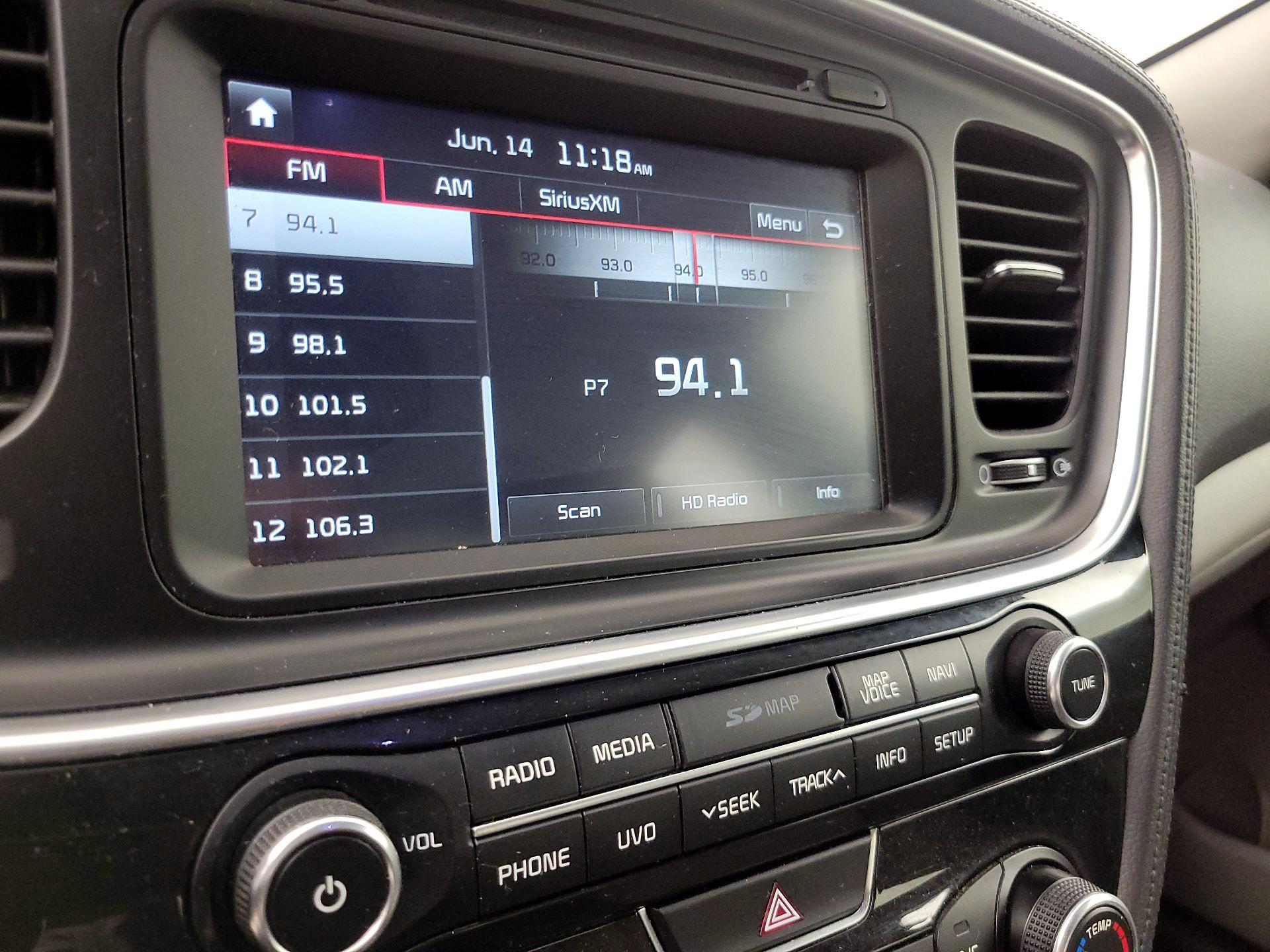 Thumbnail: 2015 Kia Optima - 16