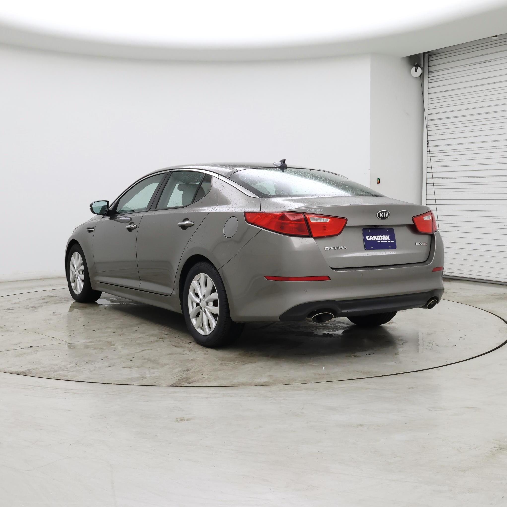 Thumbnail: 2015 Kia Optima - 2