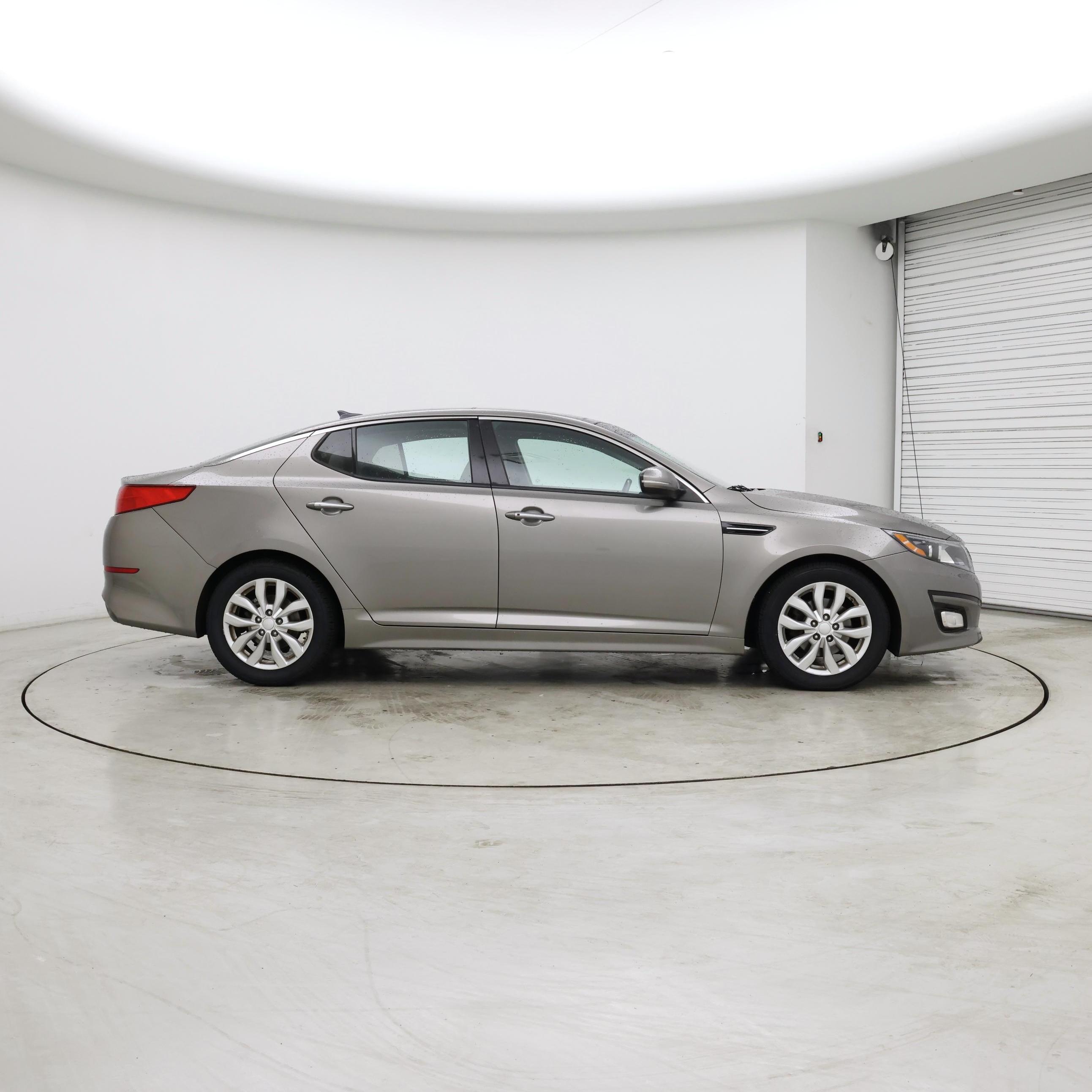 Thumbnail: 2015 Kia Optima - 7