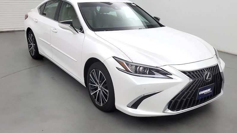 2022 Lexus ES 350 Hero Image