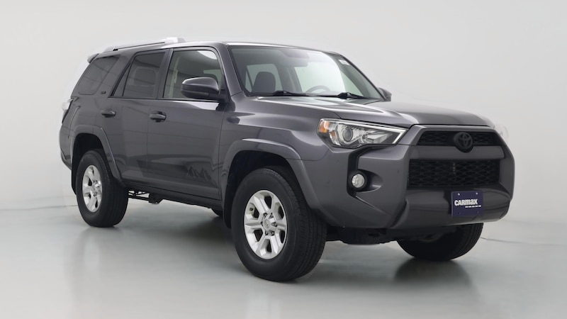 2016 Toyota 4Runner SR5 Hero Image