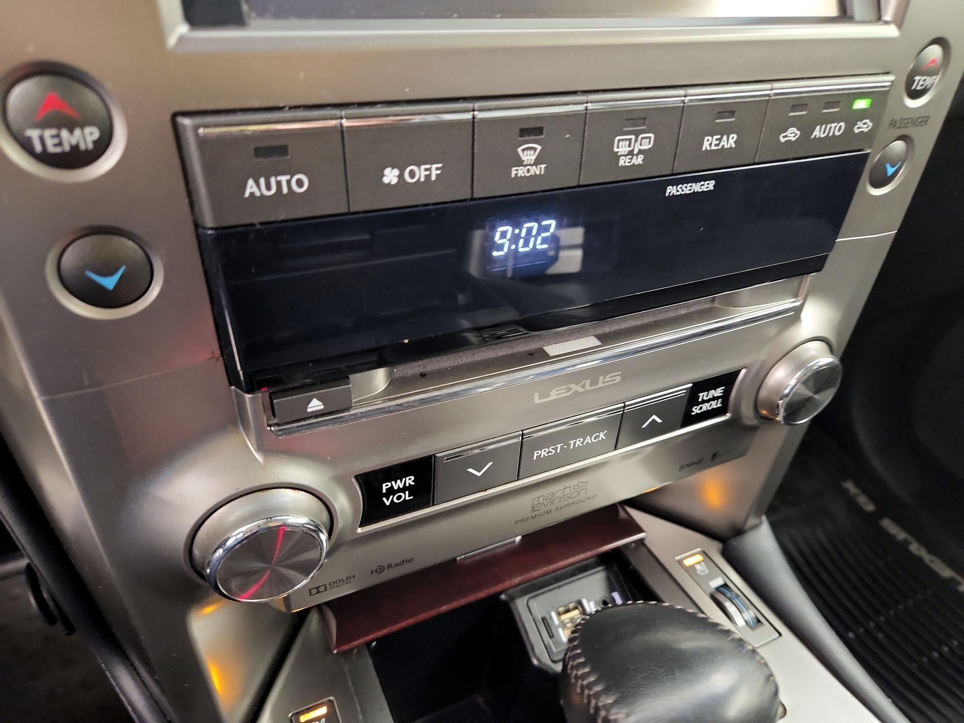 Thumbnail: 2016 Lexus GX - 17