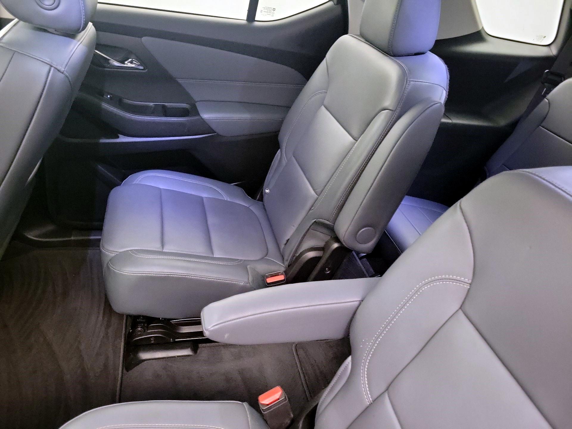 Thumbnail: 2020 Chevrolet Traverse - 19