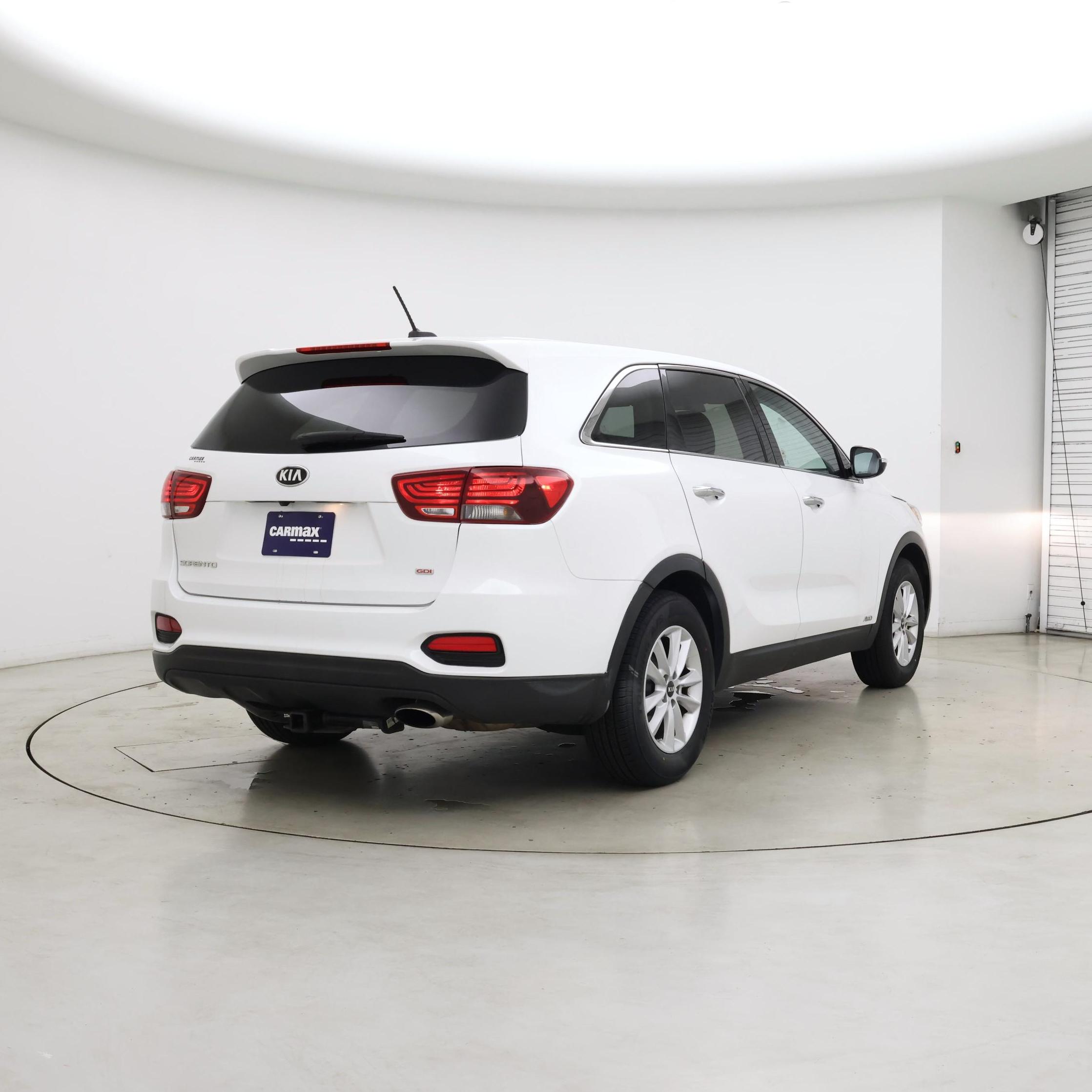 Thumbnail: 2020 Kia Sorento - 8
