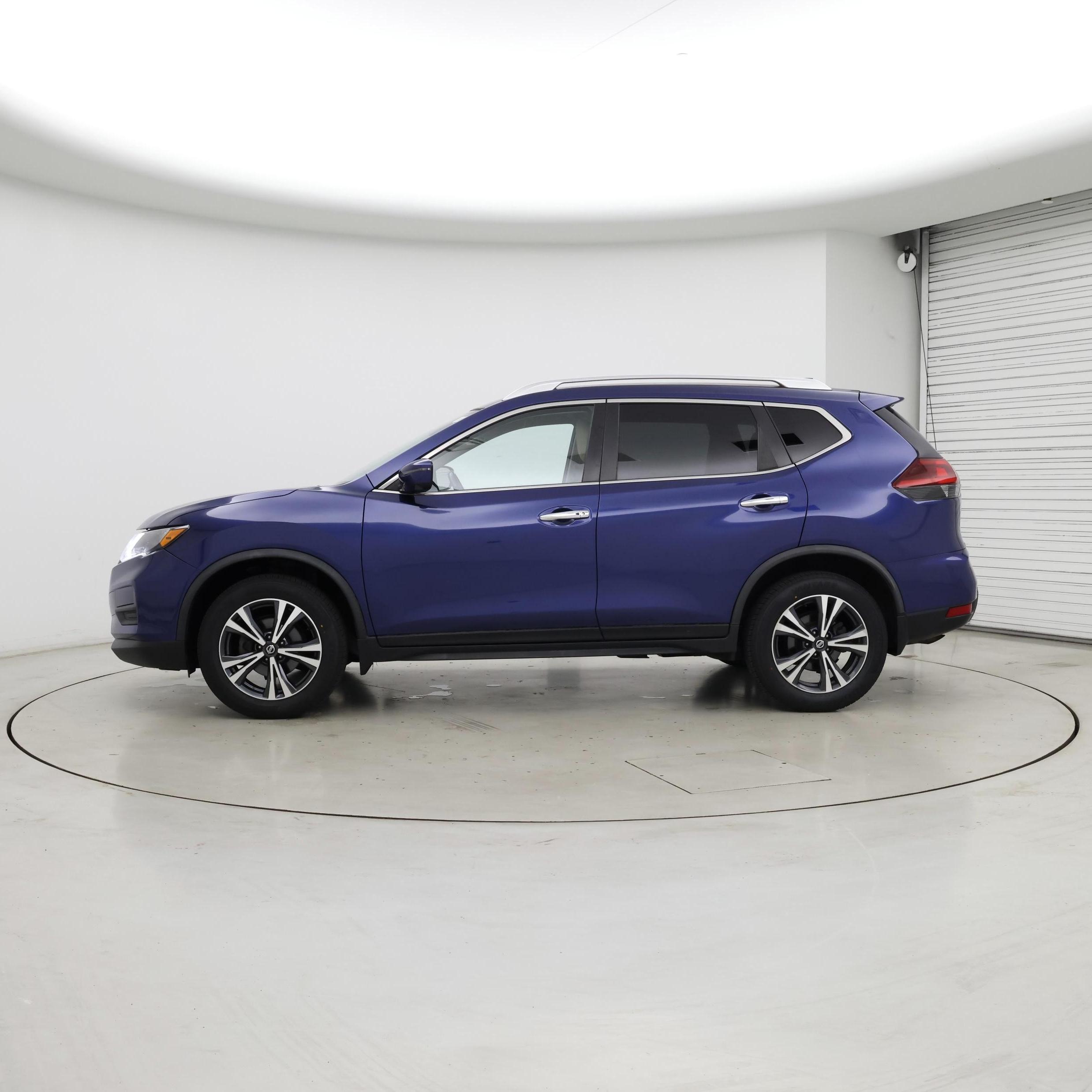 Thumbnail: 2020 Nissan Rogue - 3