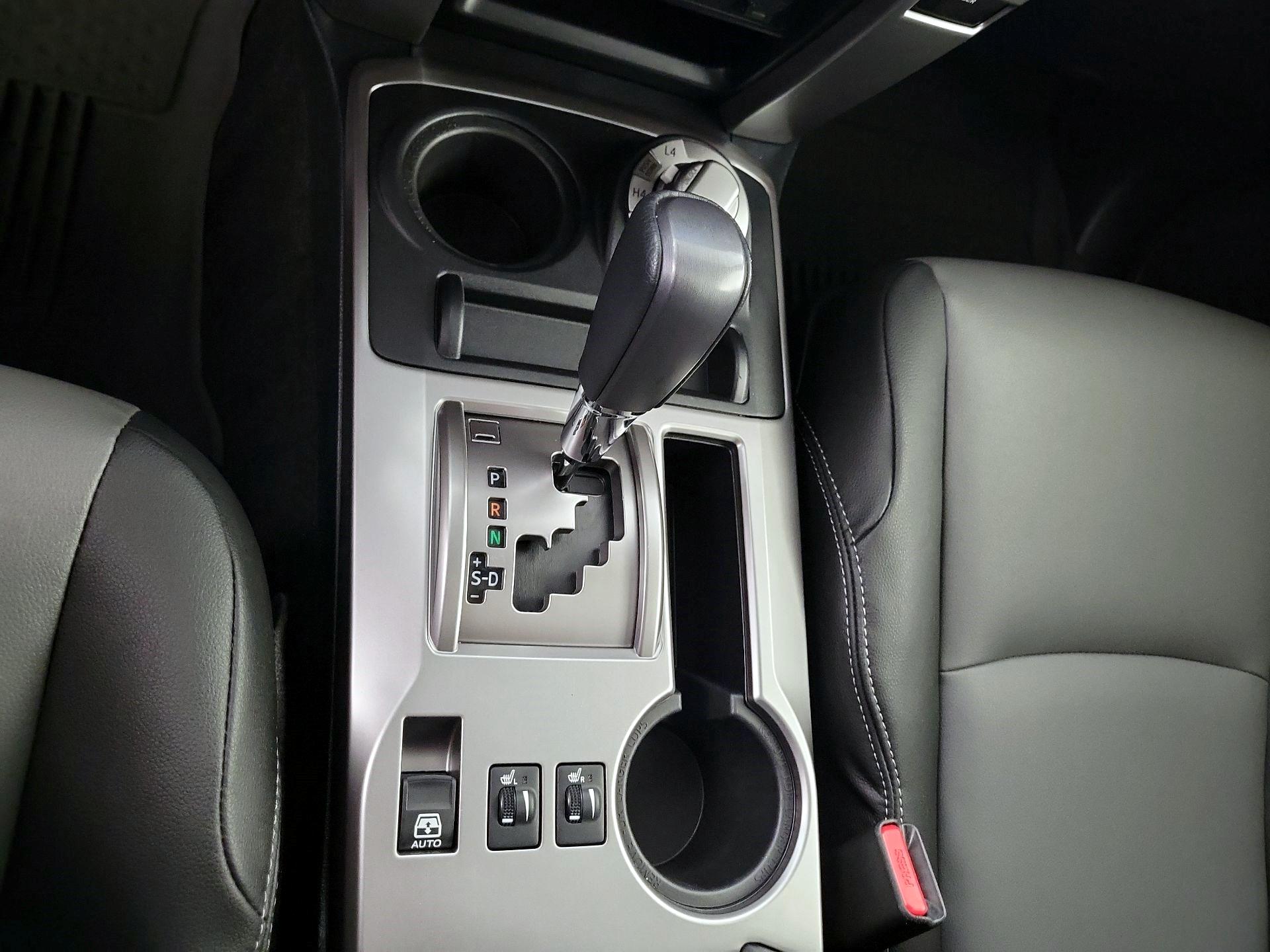 Thumbnail: 2024 Toyota 4Runner - 16