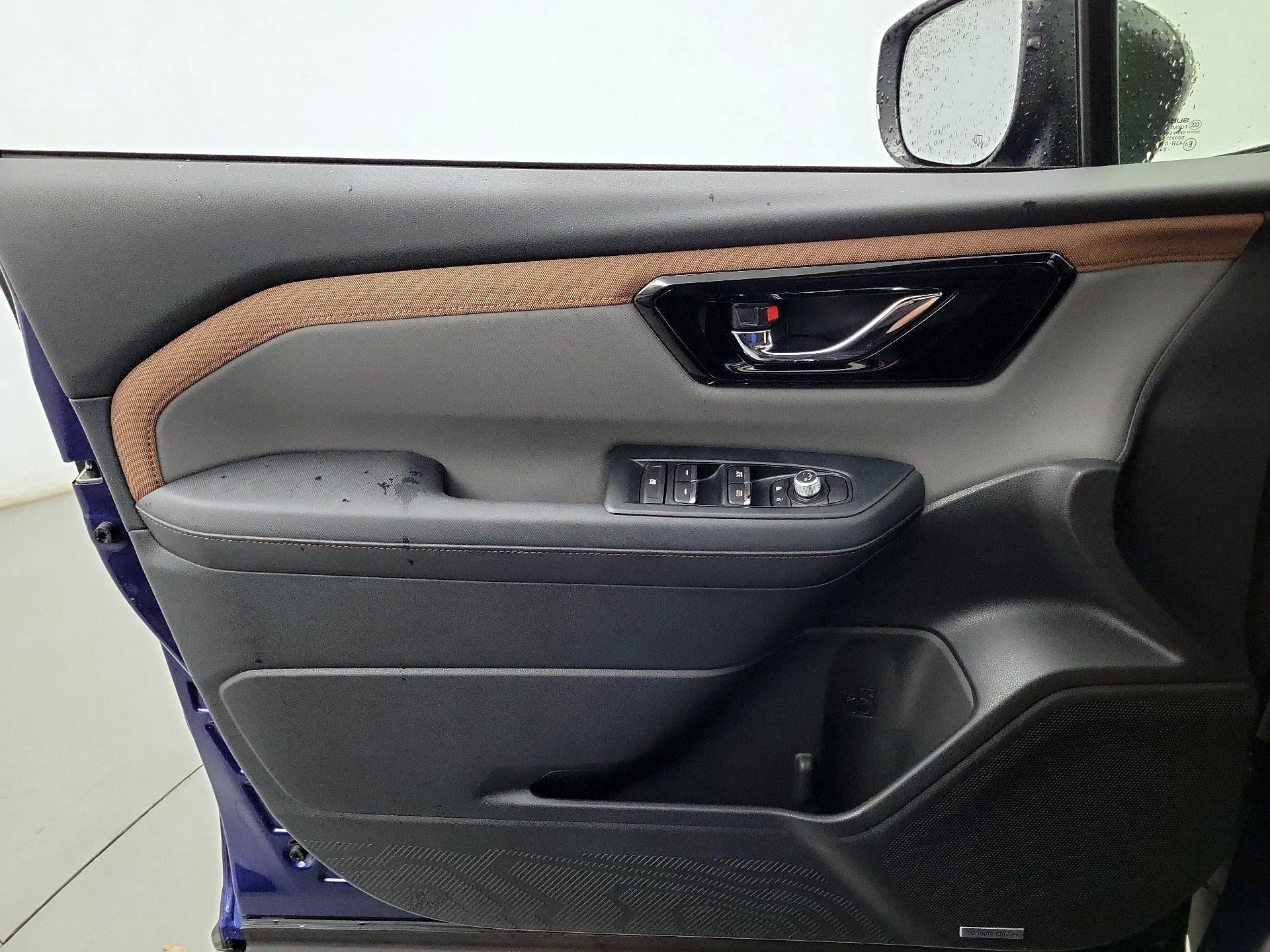 Thumbnail: 2025 Subaru Forester - 10