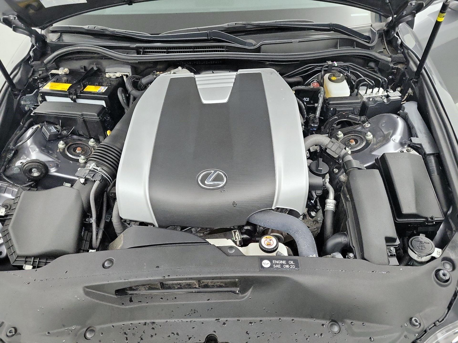 Thumbnail: 2020 Lexus IS - 20