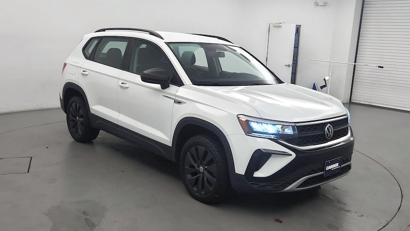 2022 Volkswagen Taos S Hero Image