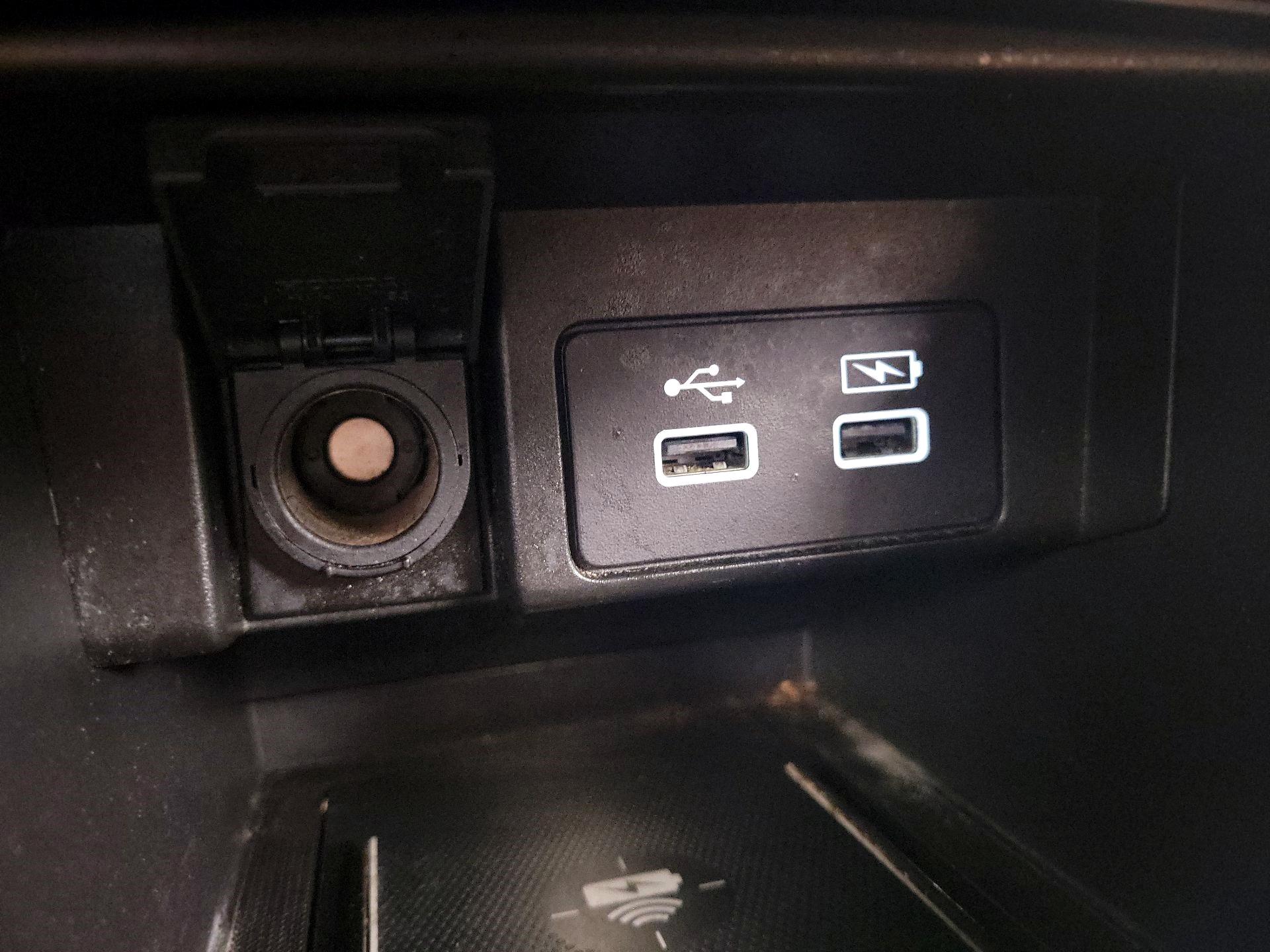 Thumbnail: 2021 Honda Accord - 16