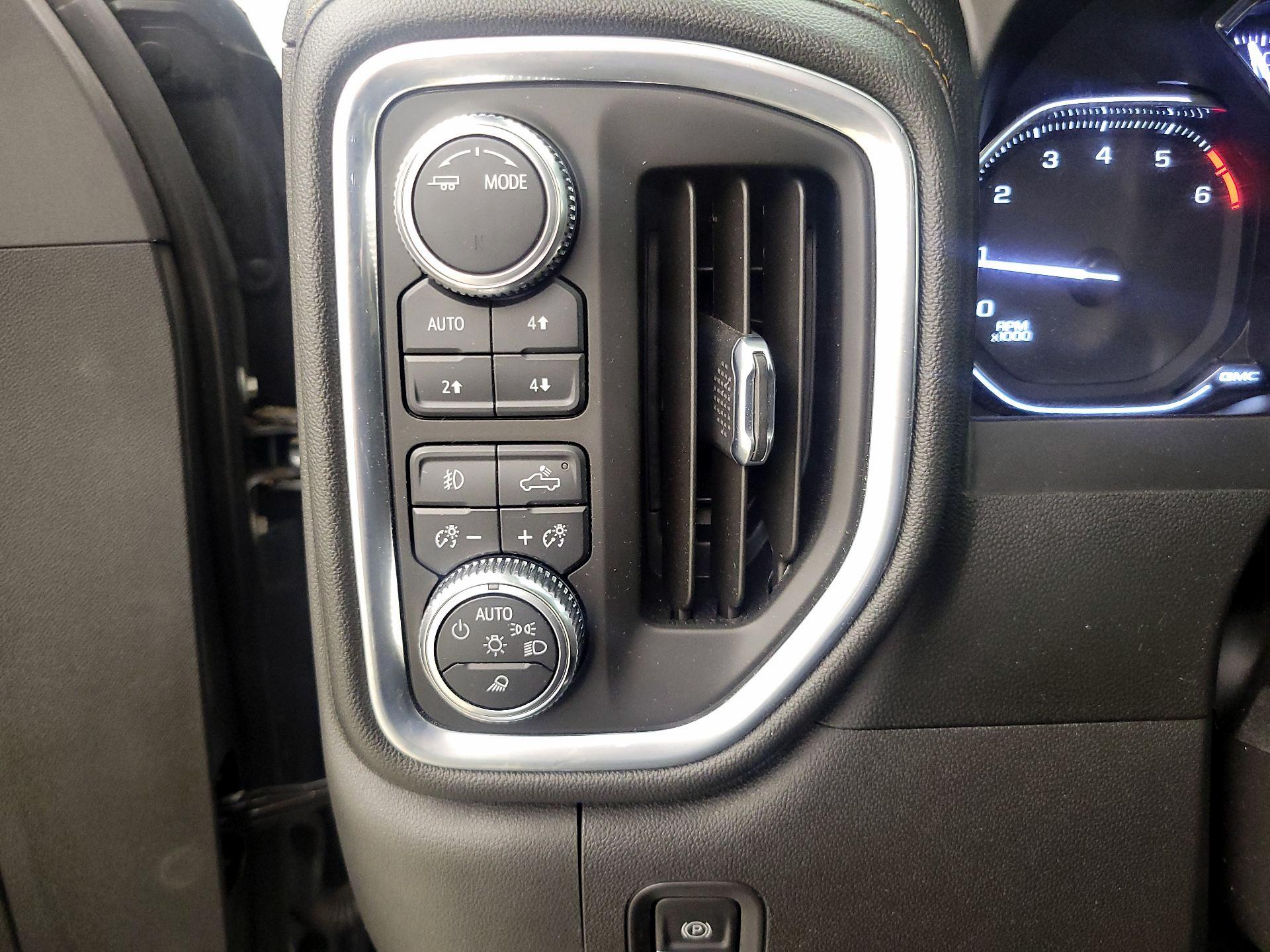 Thumbnail: 2021 GMC Sierra 1500 - 13