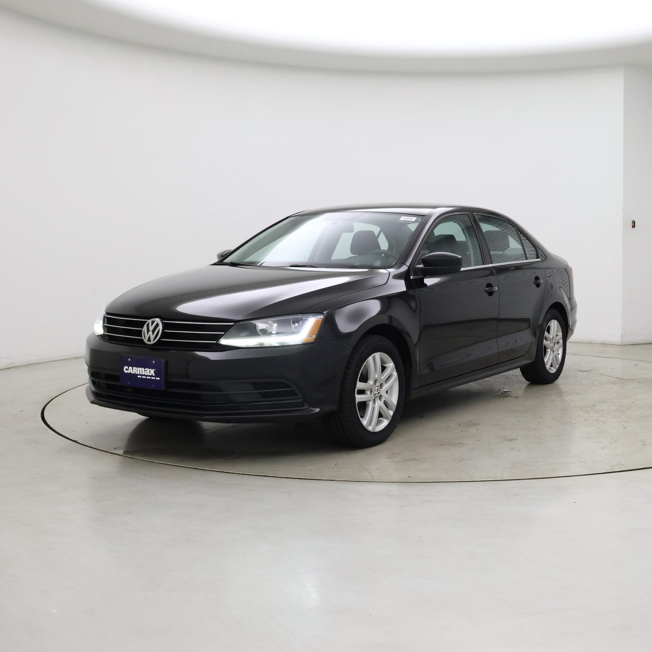 Thumbnail: 2017 Volkswagen Jetta - 4