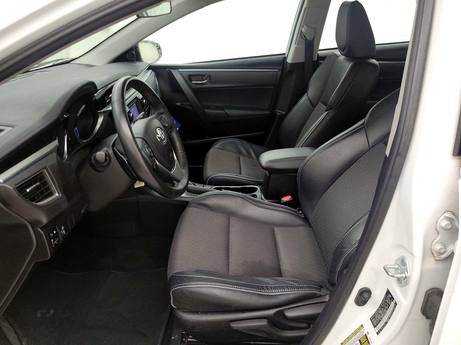 Thumbnail: 2016 Toyota Corolla - 11