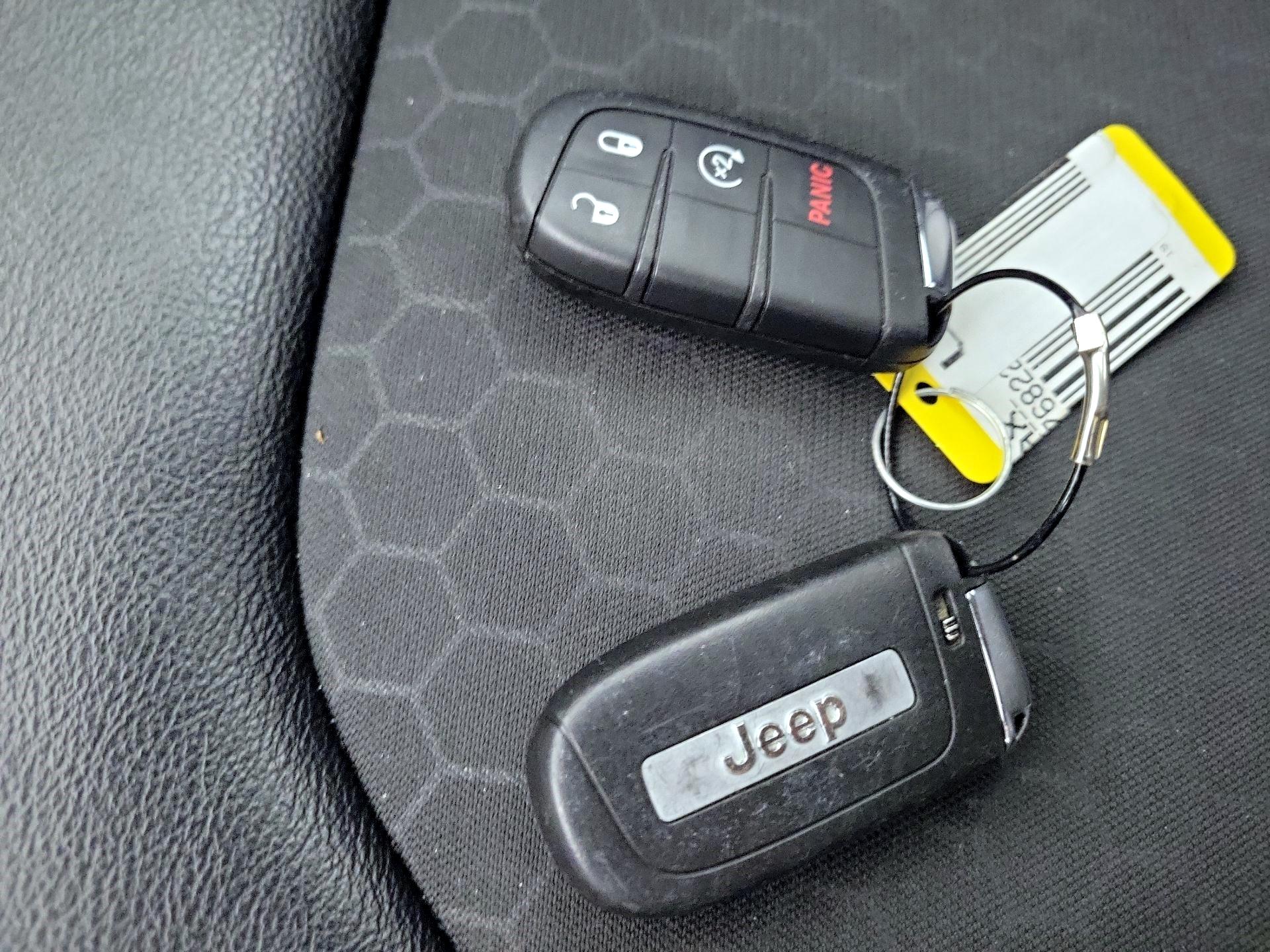 Thumbnail: 2019 Jeep Compass - 20