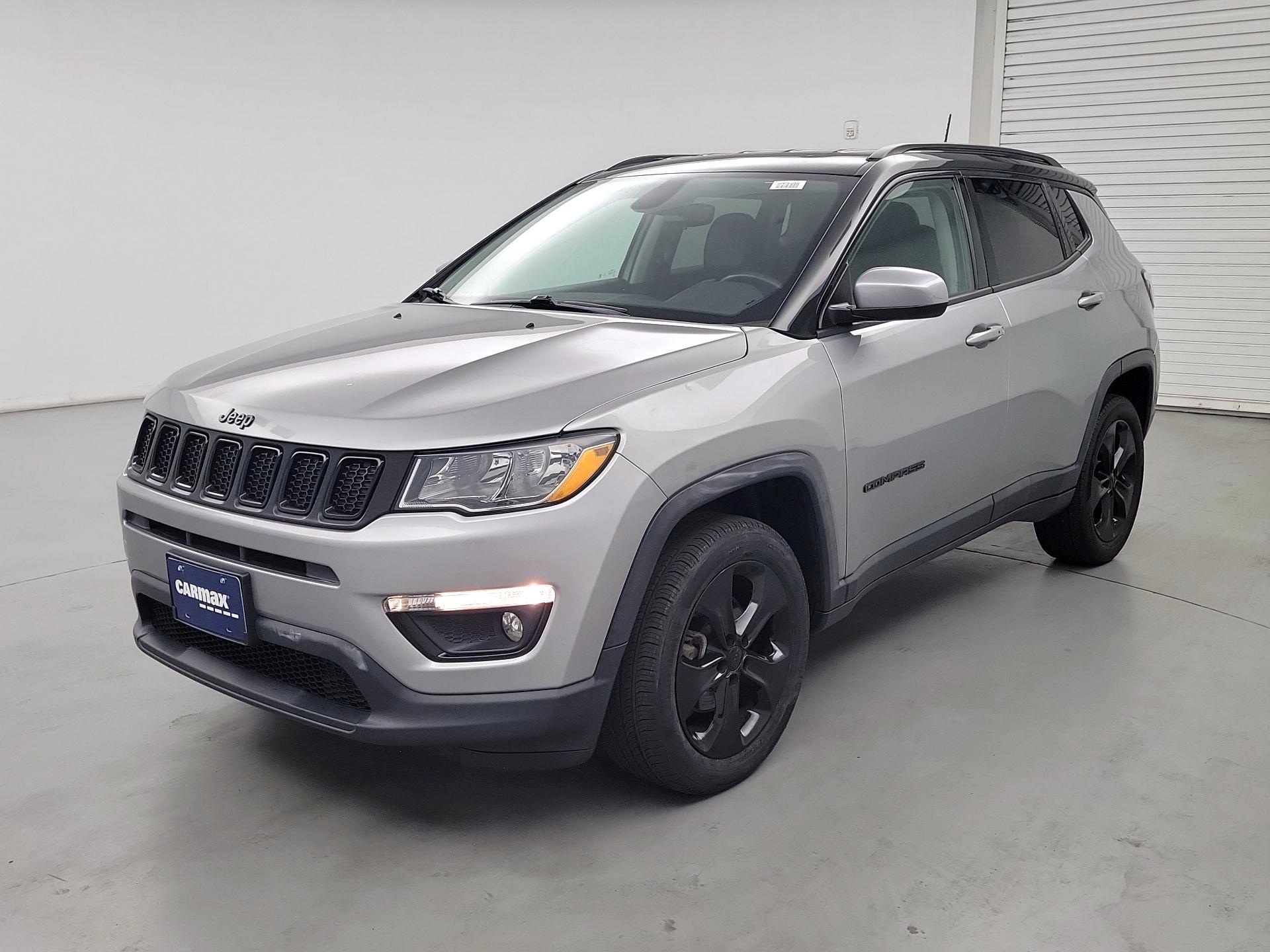 Thumbnail: 2019 Jeep Compass - 3