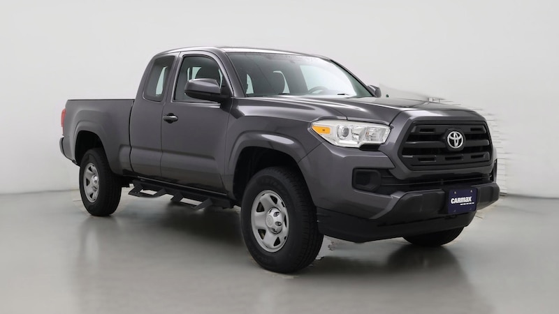 2016 Toyota Tacoma SR5 Hero Image
