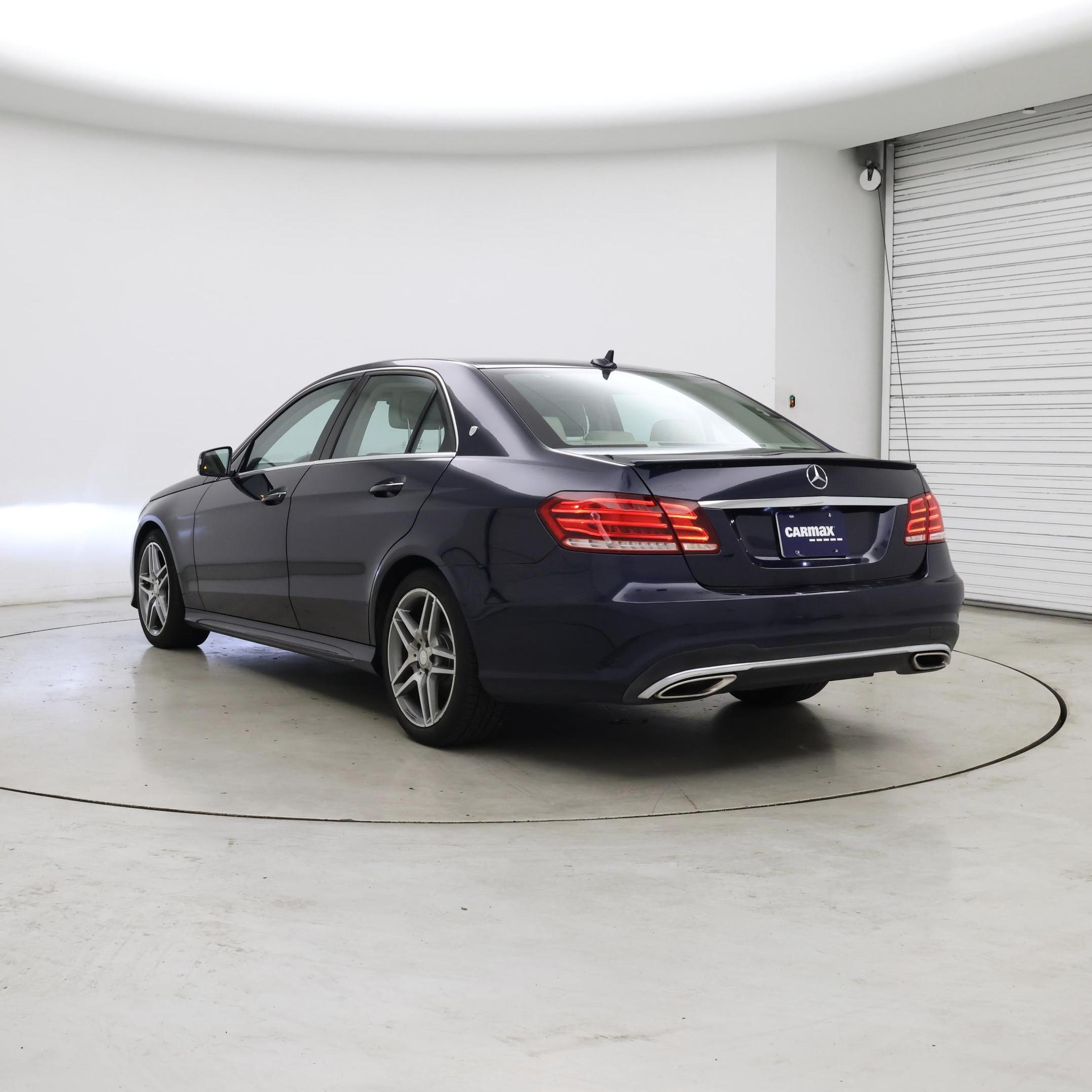 Thumbnail: 2014 Mercedes-Benz E-Class - 2