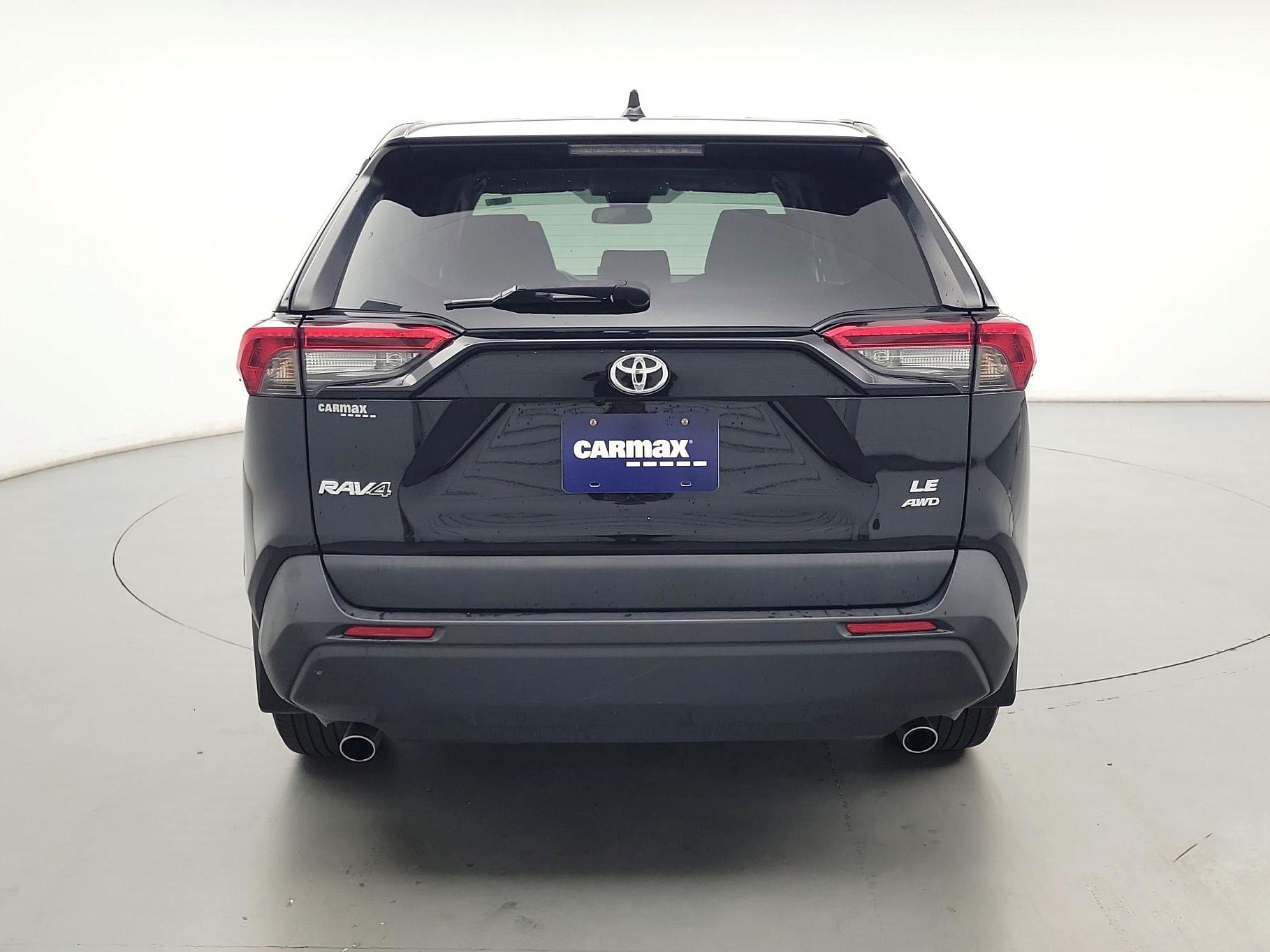 Thumbnail: 2022 Toyota RAV4 - 6