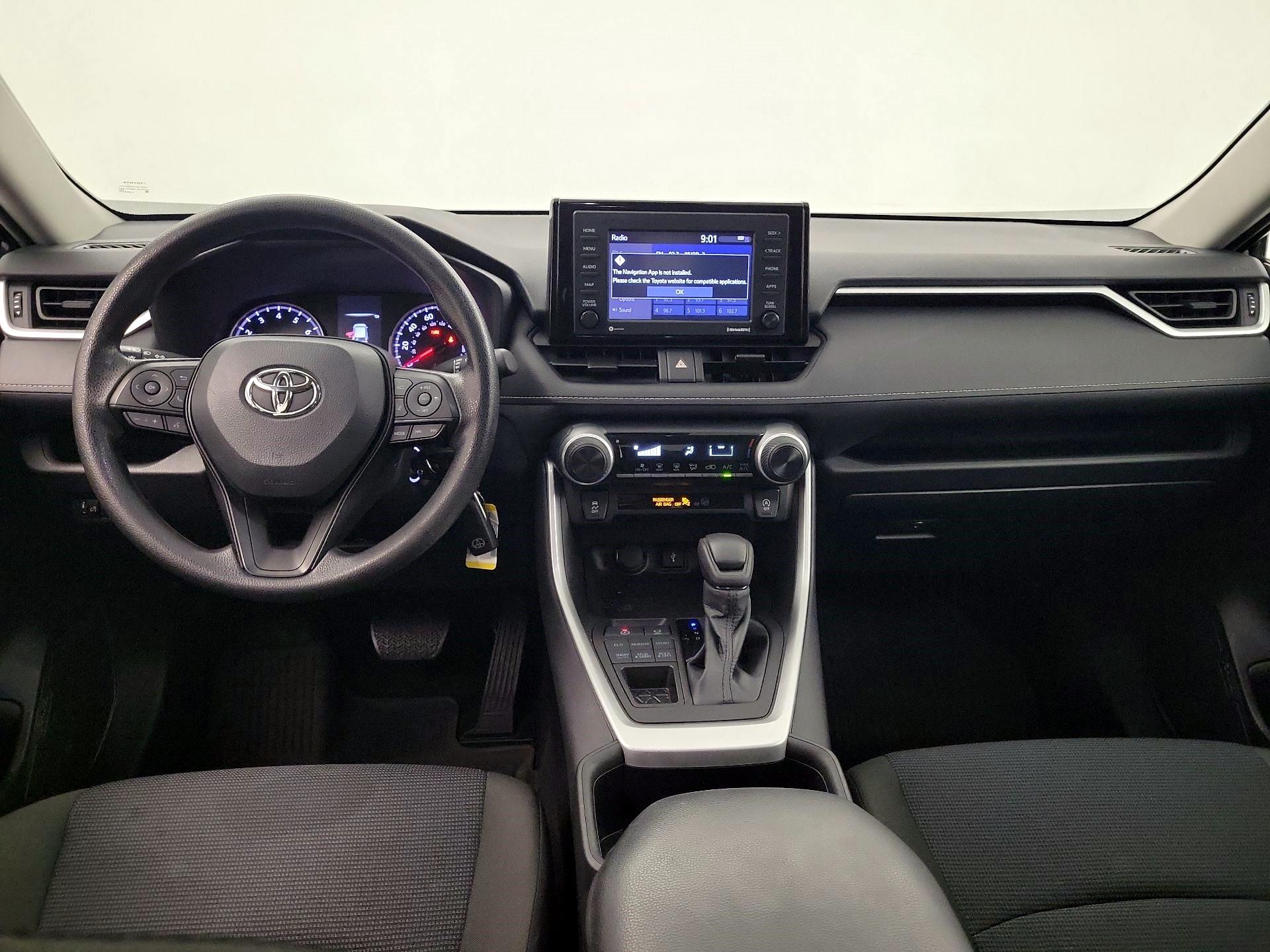 Thumbnail: 2022 Toyota RAV4 - 8