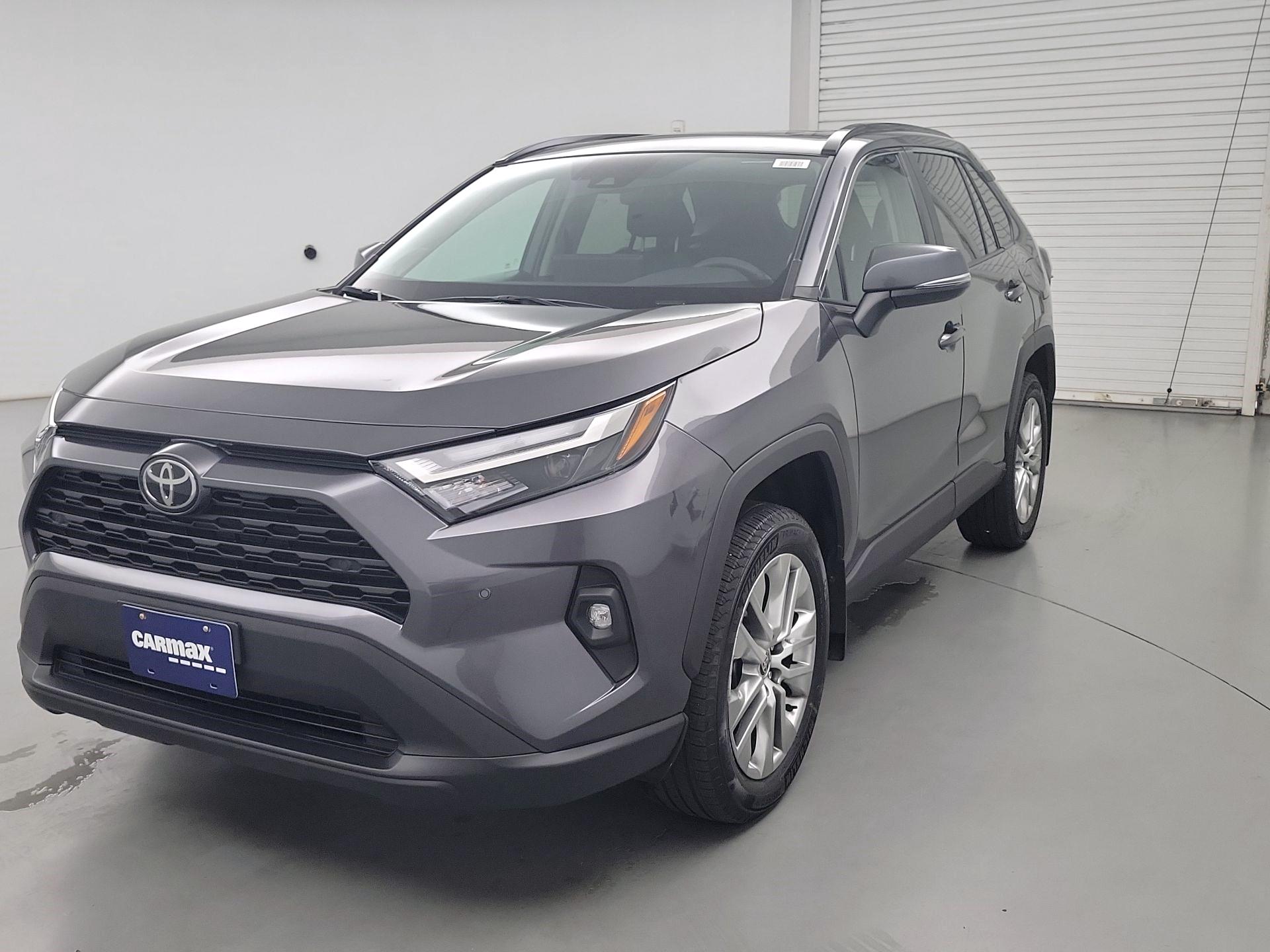 Thumbnail: 2024 Toyota RAV4 - 3