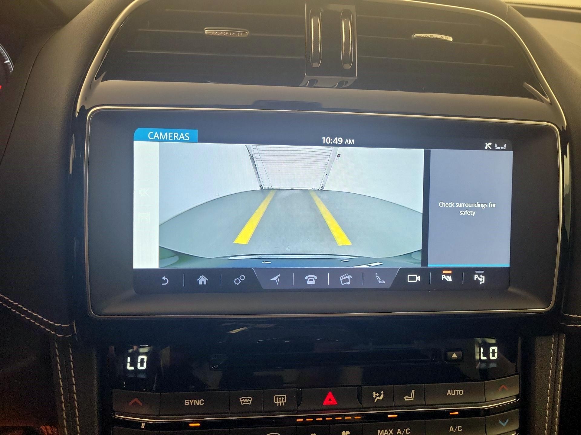 Thumbnail: 2019 Jaguar F-Pace - 13
