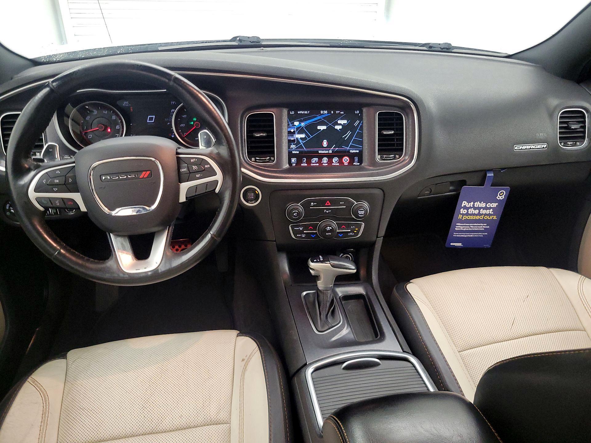 Thumbnail: 2016 Dodge Charger - 9