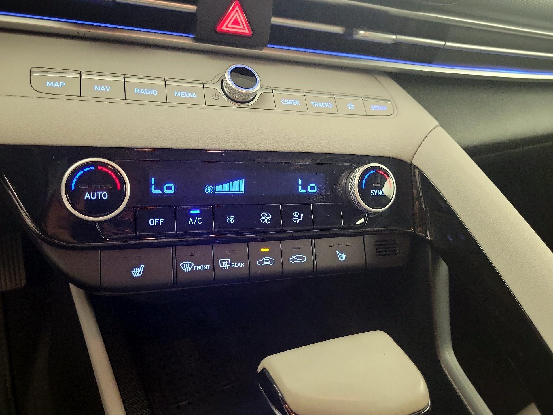Thumbnail: 2021 Hyundai Elantra - 15
