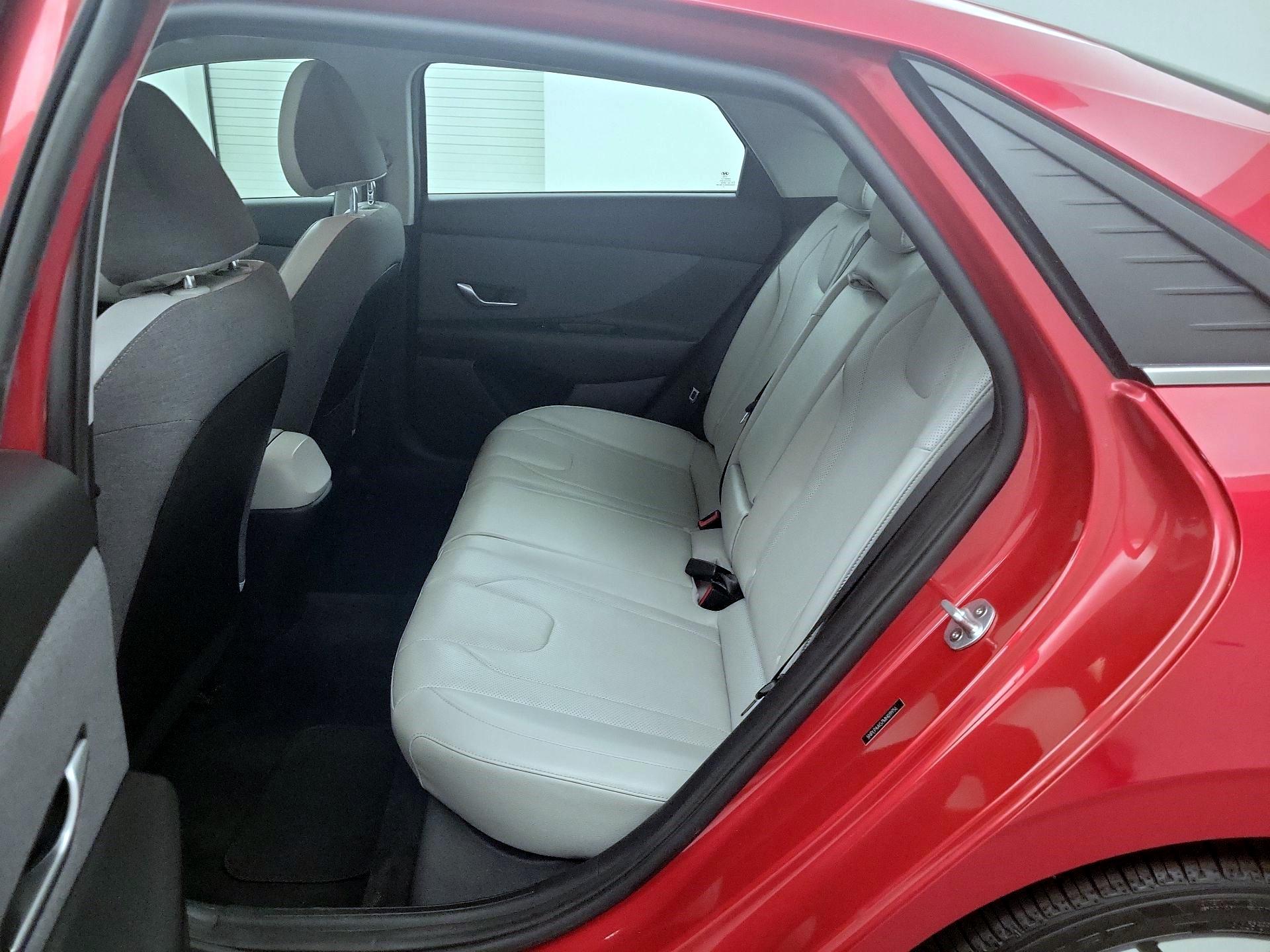 Thumbnail: 2021 Hyundai Elantra - 19