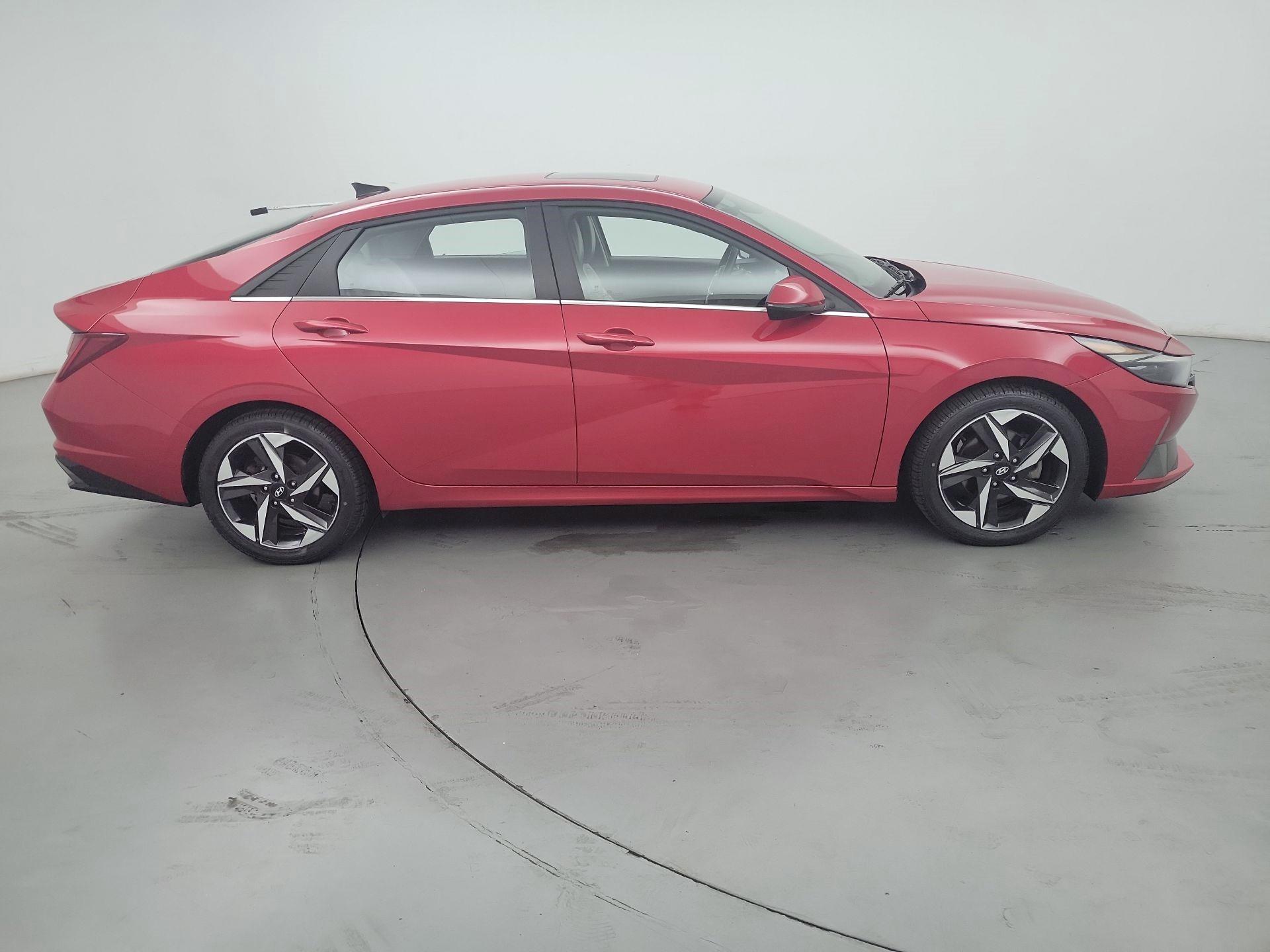 Thumbnail: 2021 Hyundai Elantra - 4