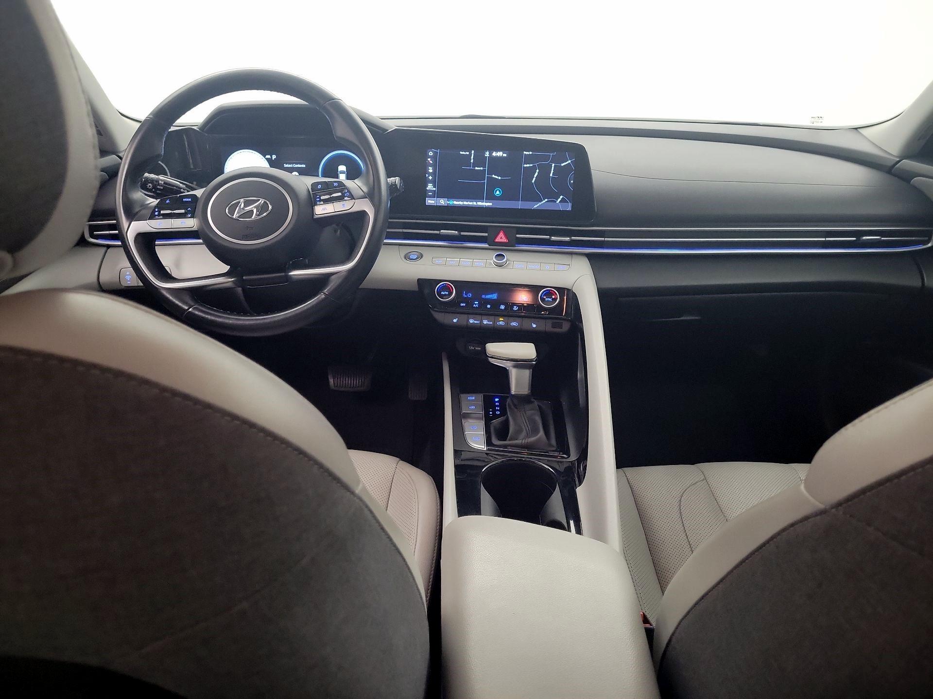 Thumbnail: 2021 Hyundai Elantra - 8