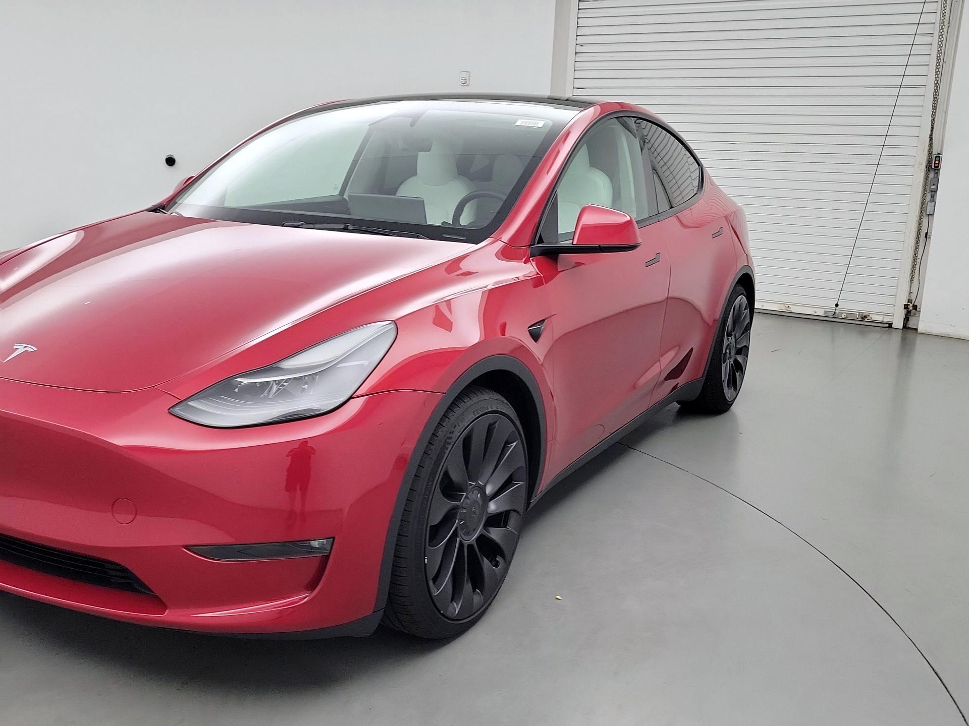 Thumbnail: 2023 Tesla Model Y - 3