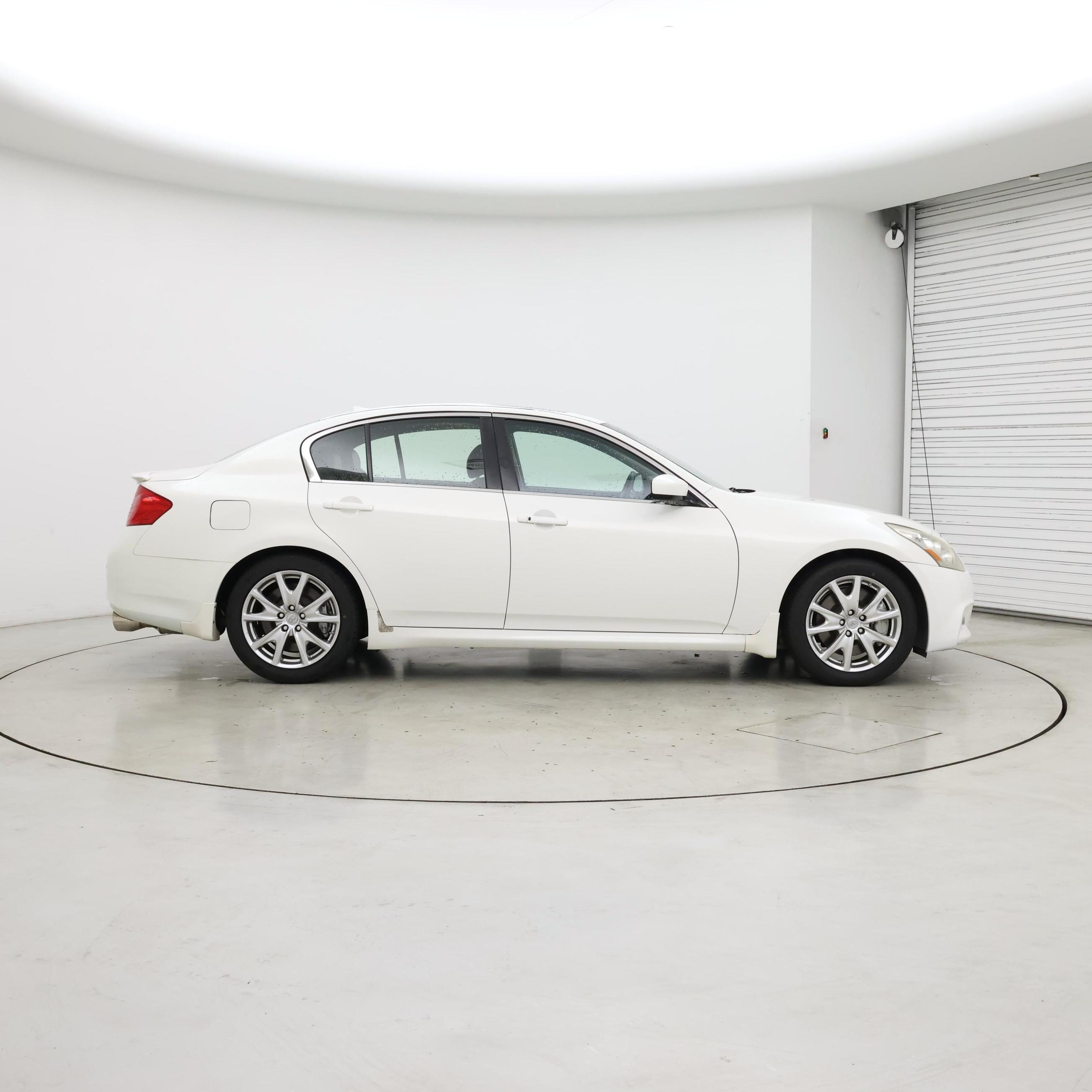 Thumbnail: 2013 INFINITI G37 - 7