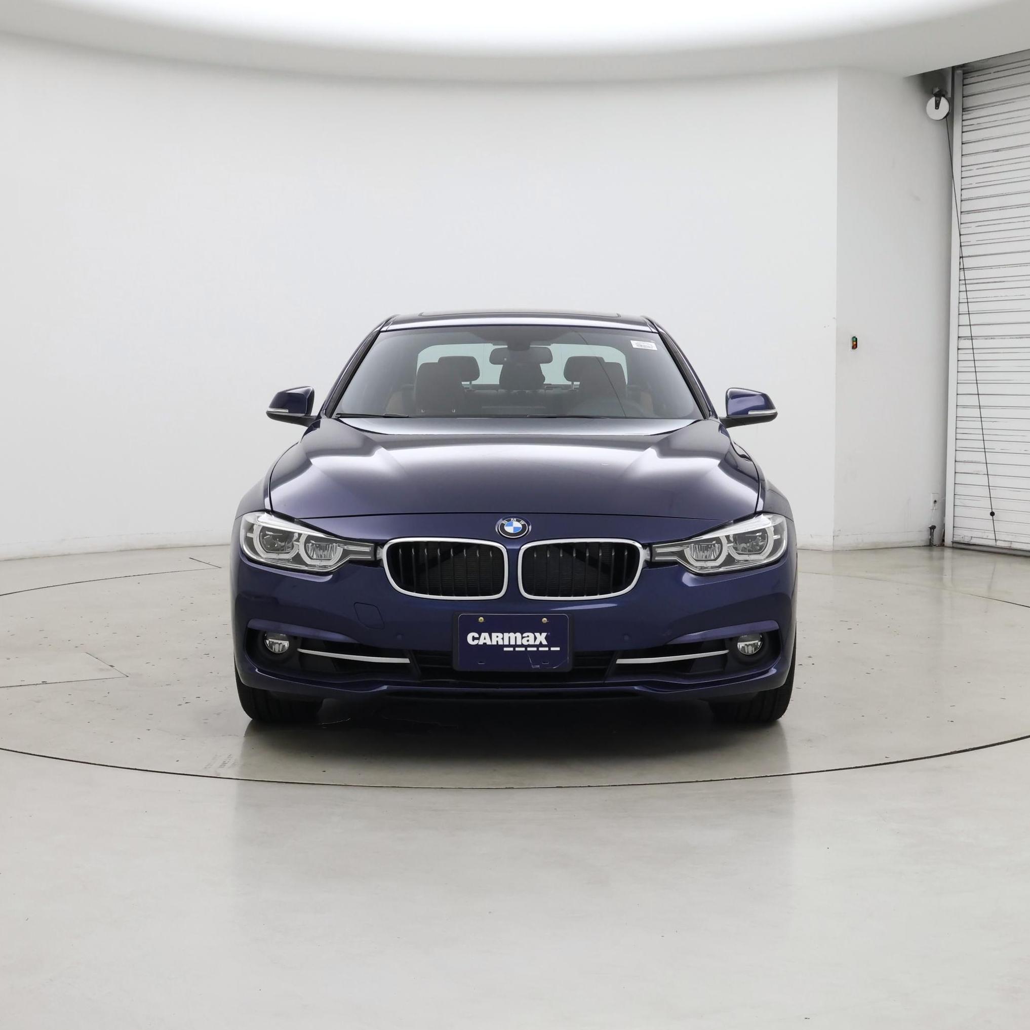 Thumbnail: 2017 BMW 3 Series - 5
