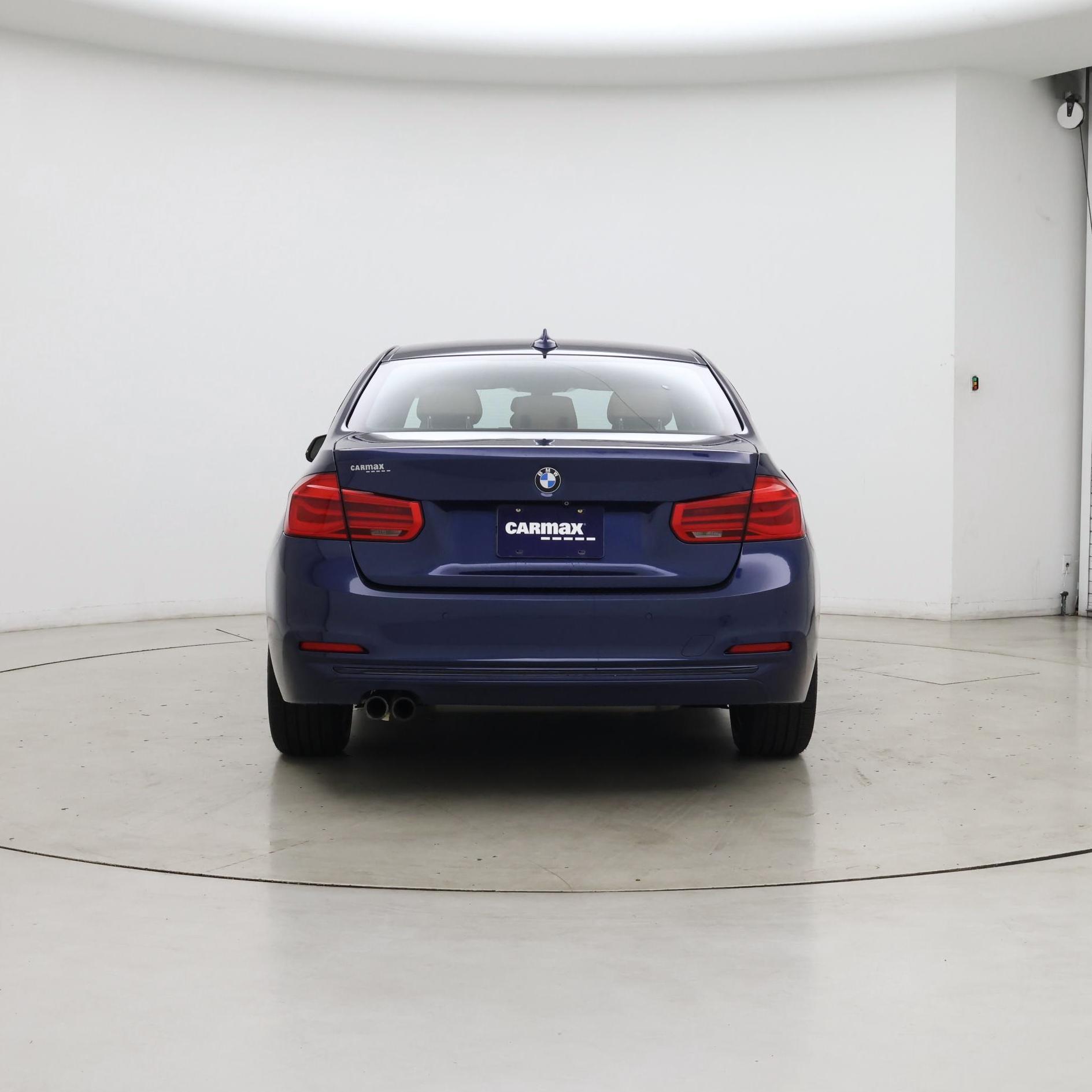 Thumbnail: 2017 BMW 3 Series - 6