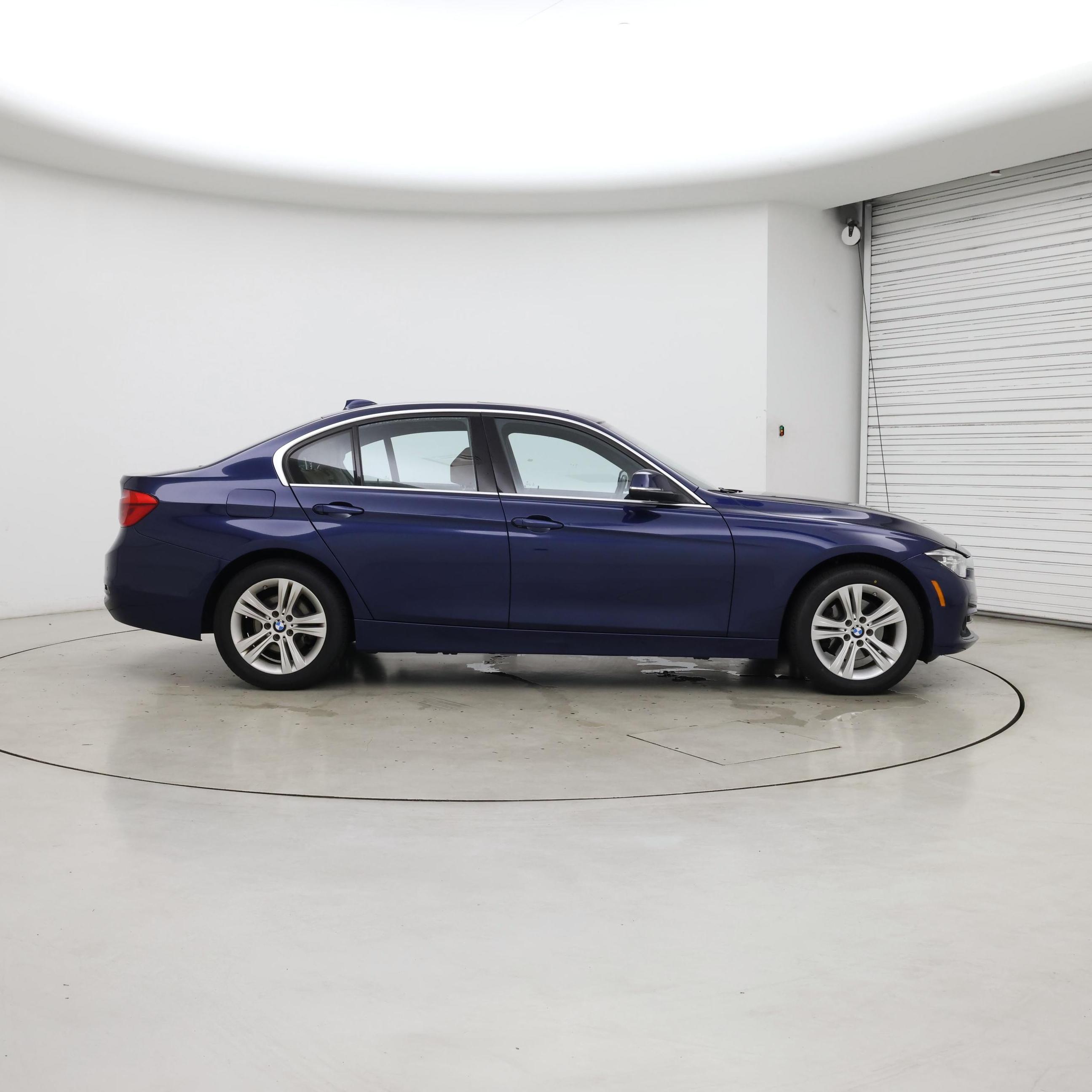 Thumbnail: 2017 BMW 3 Series - 7