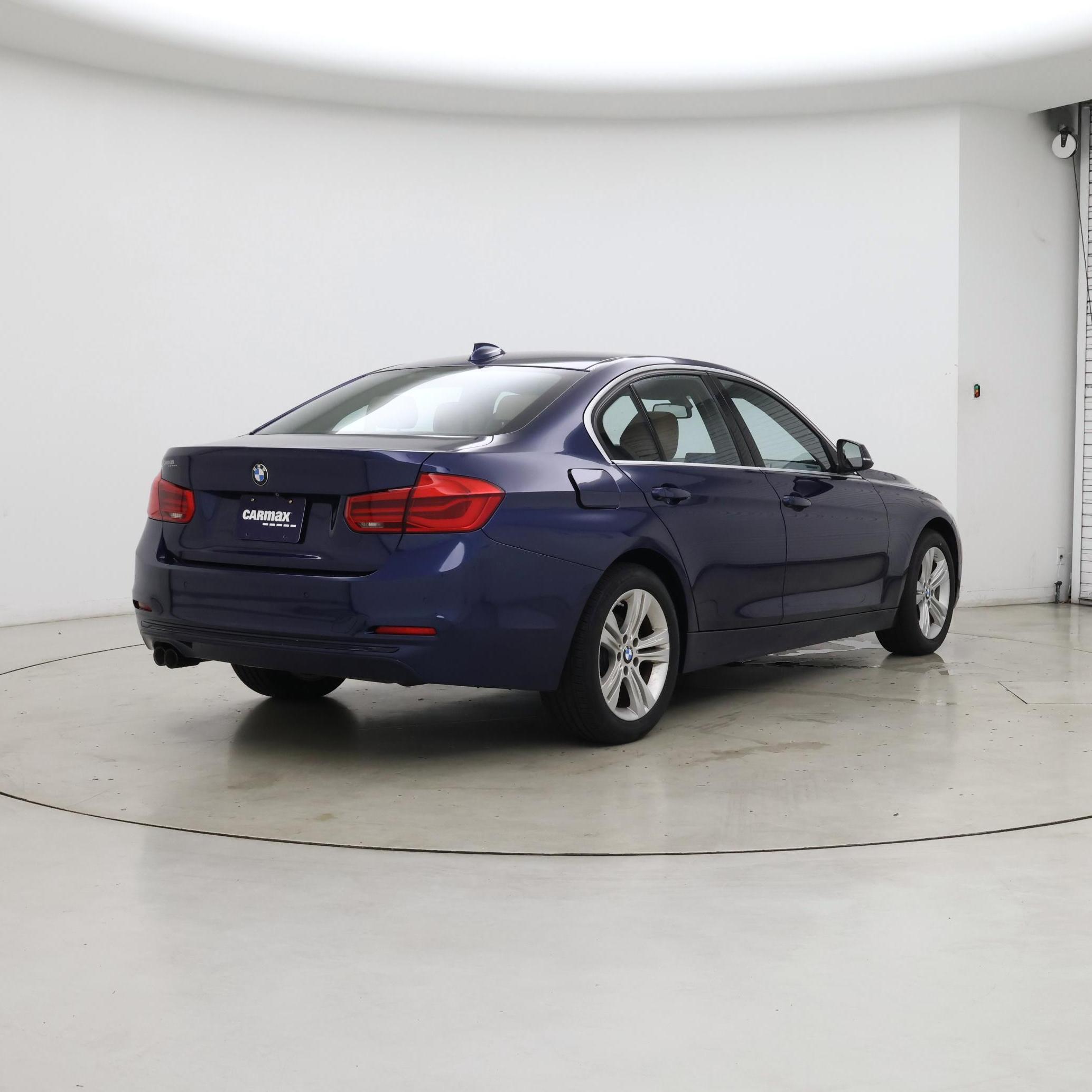 Thumbnail: 2017 BMW 3 Series - 8