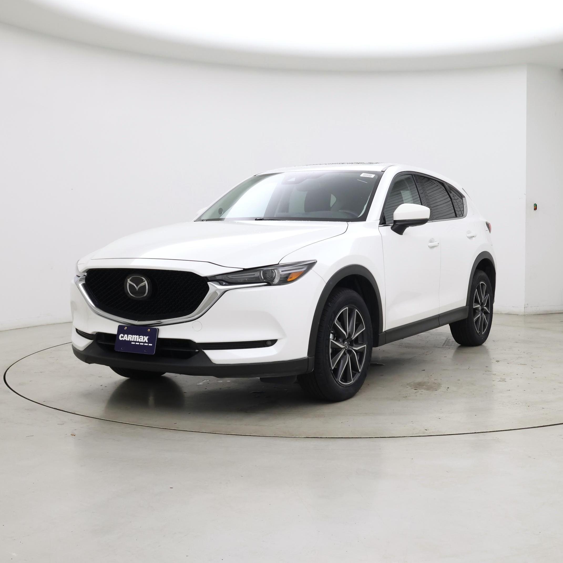 Thumbnail: 2017 Mazda CX-5 - 4