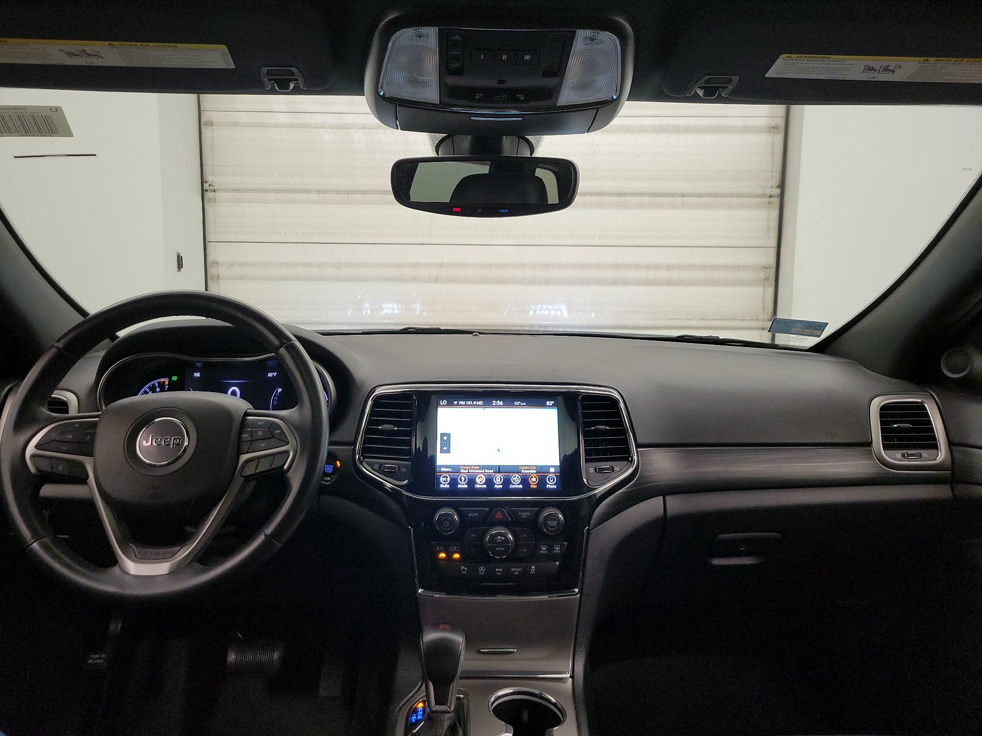 Thumbnail: 2019 Jeep Grand Cherokee - 9