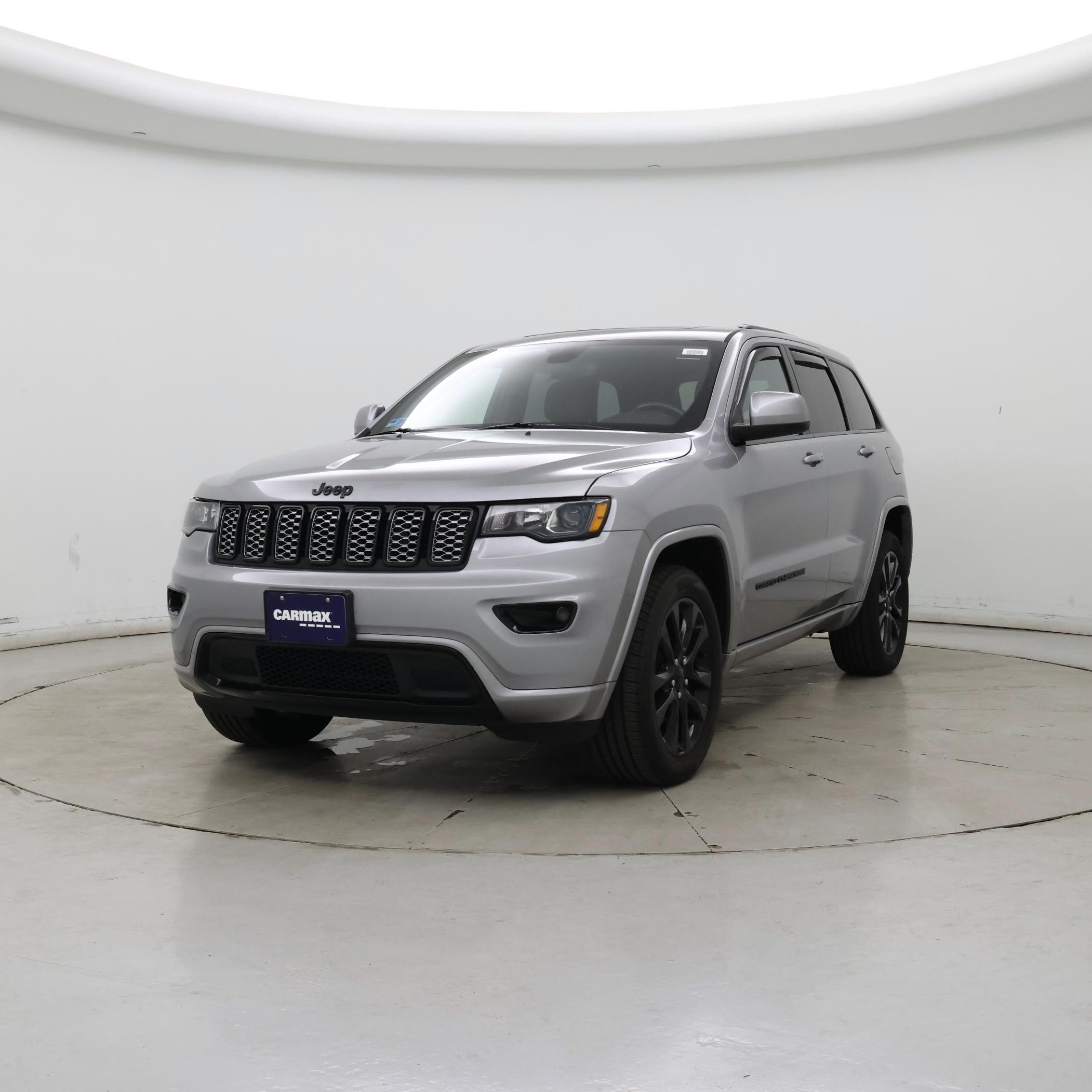 Thumbnail: 2019 Jeep Grand Cherokee - 4