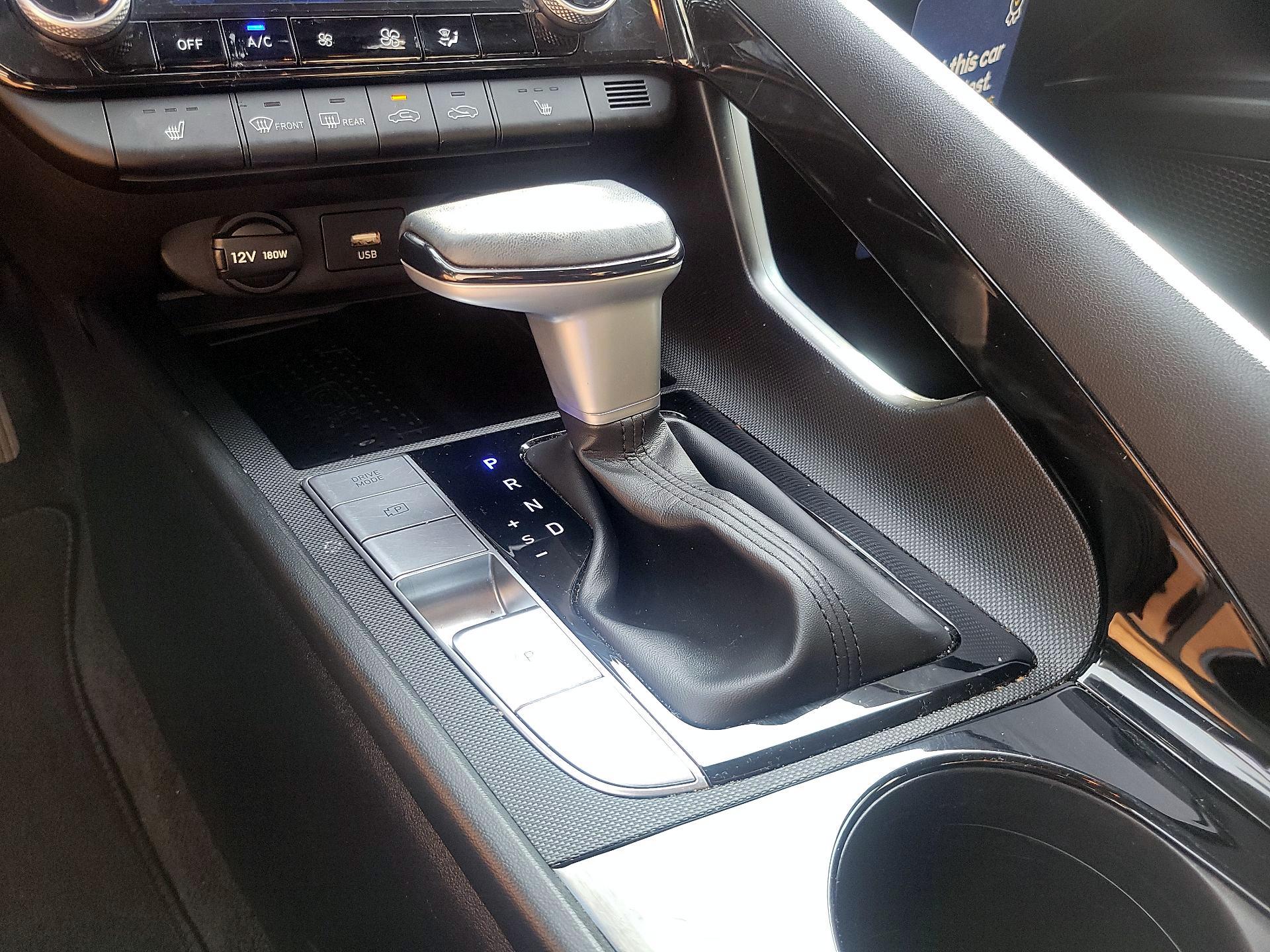 Thumbnail: 2022 Hyundai Elantra - 18