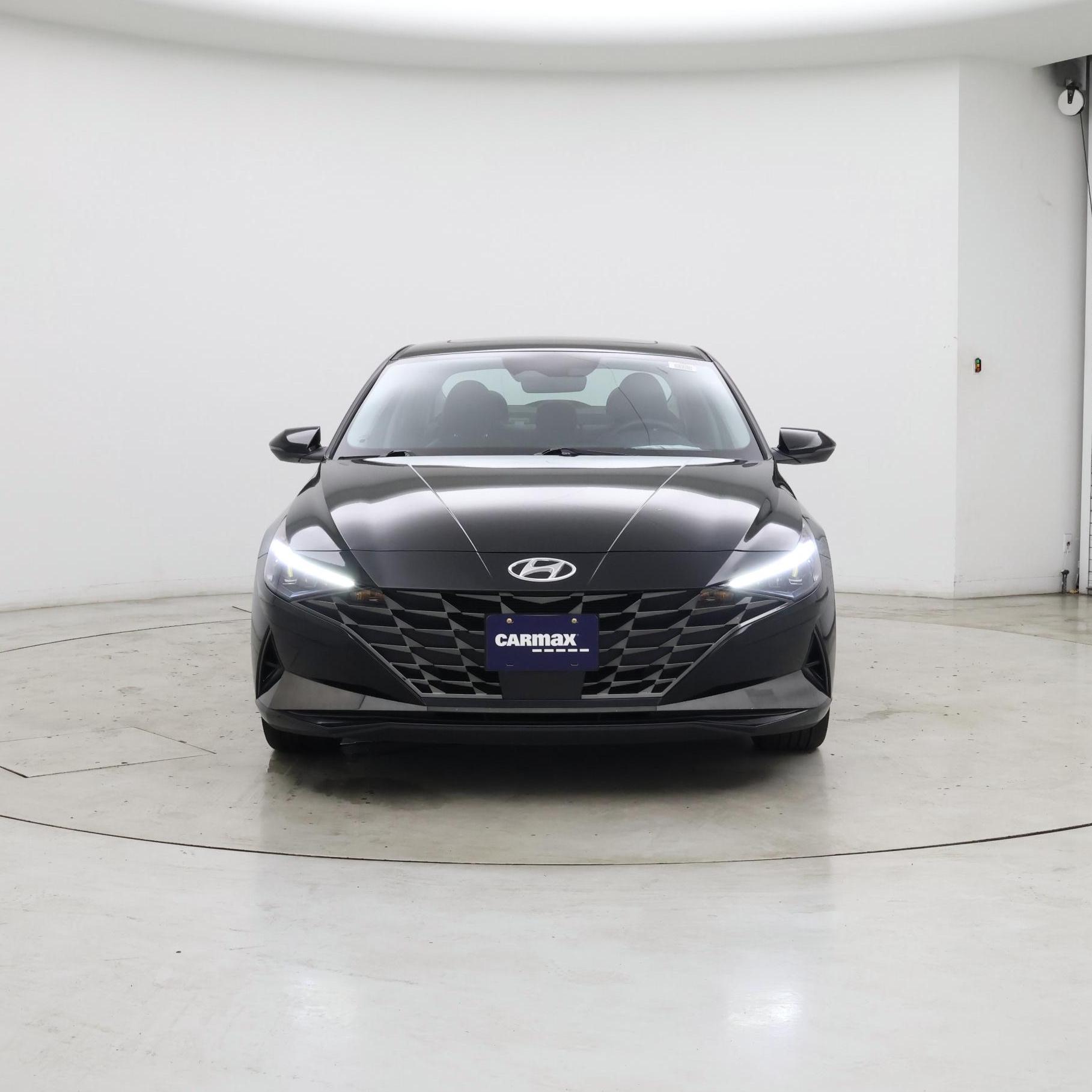 Thumbnail: 2022 Hyundai Elantra - 5