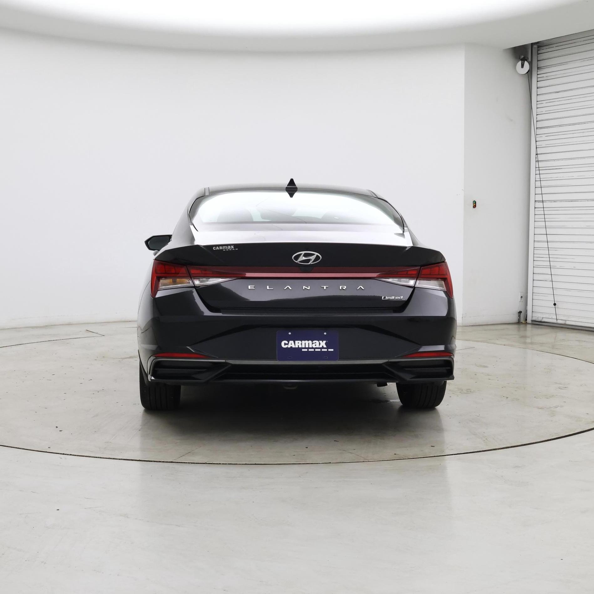 Thumbnail: 2022 Hyundai Elantra - 6