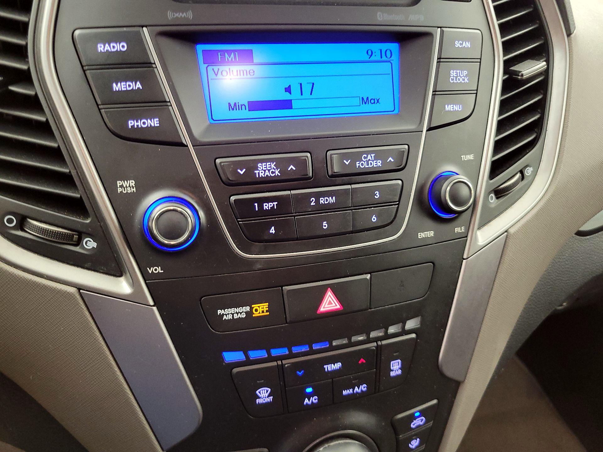 Thumbnail: 2015 Hyundai Santa Fe - 13