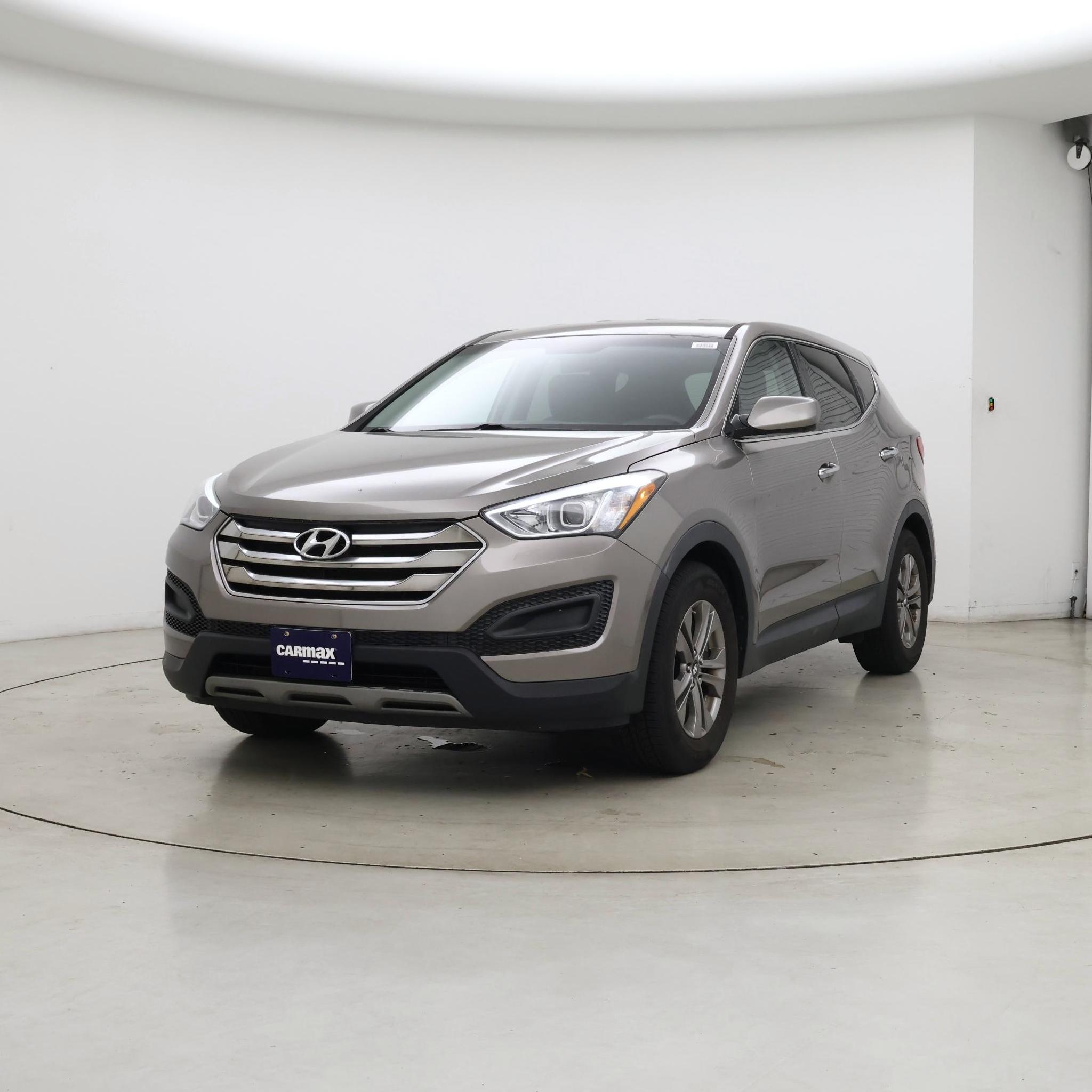 Thumbnail: 2015 Hyundai Santa Fe - 4
