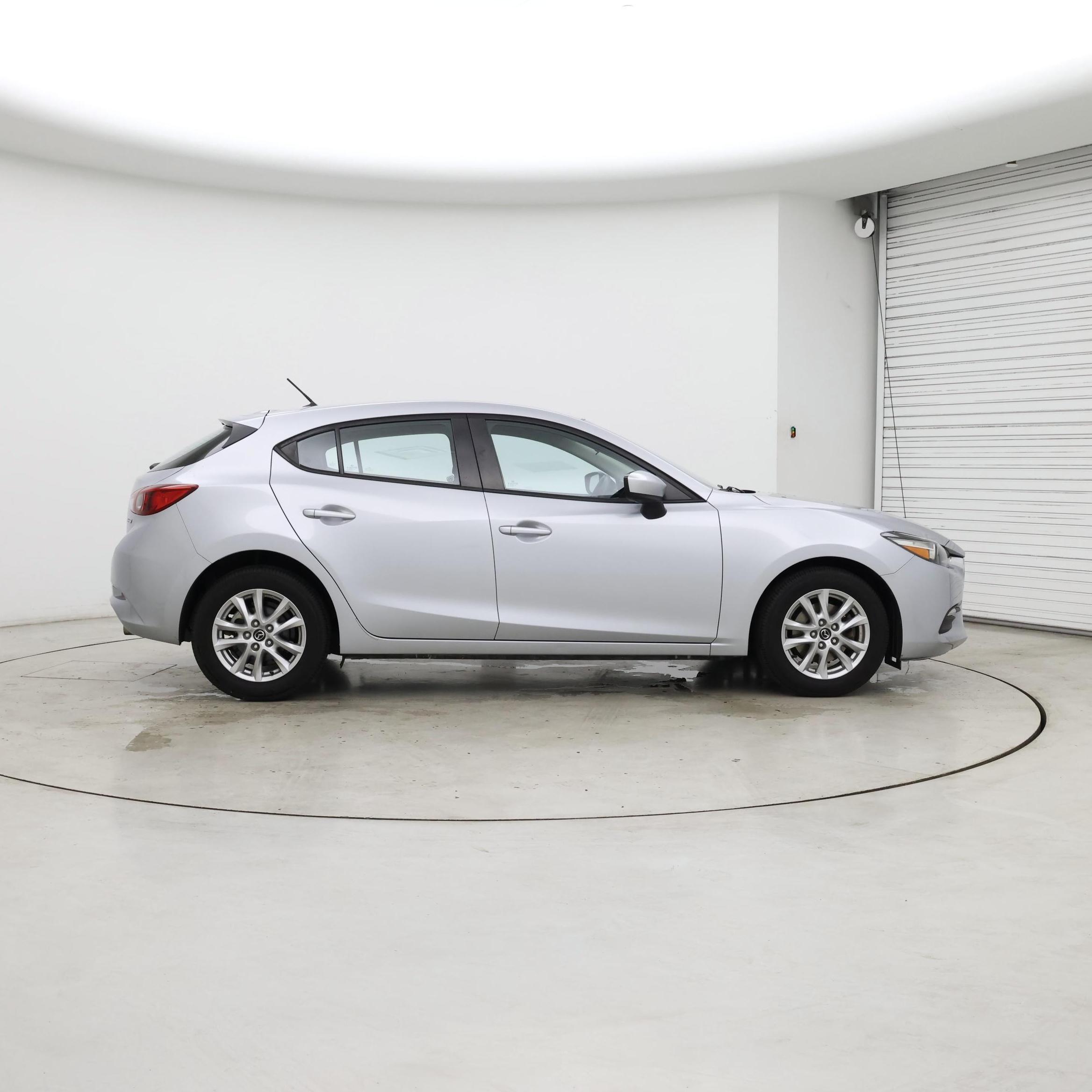 Thumbnail: 2017 Mazda Mazda3 - 7
