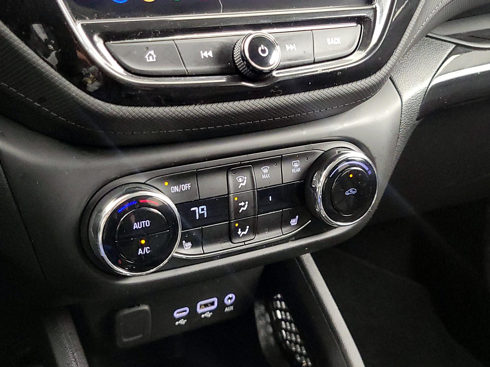 Thumbnail: 2021 Chevrolet TrailBlazer - 16