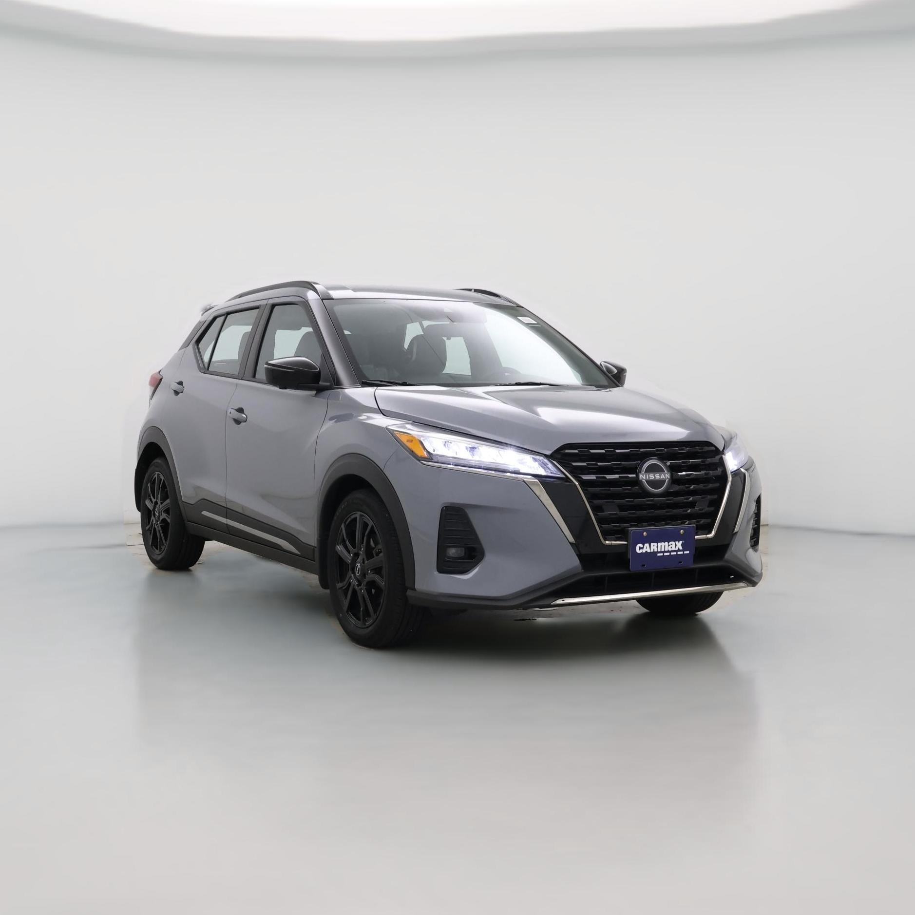 Thumbnail: 2023 Nissan Kicks - 1