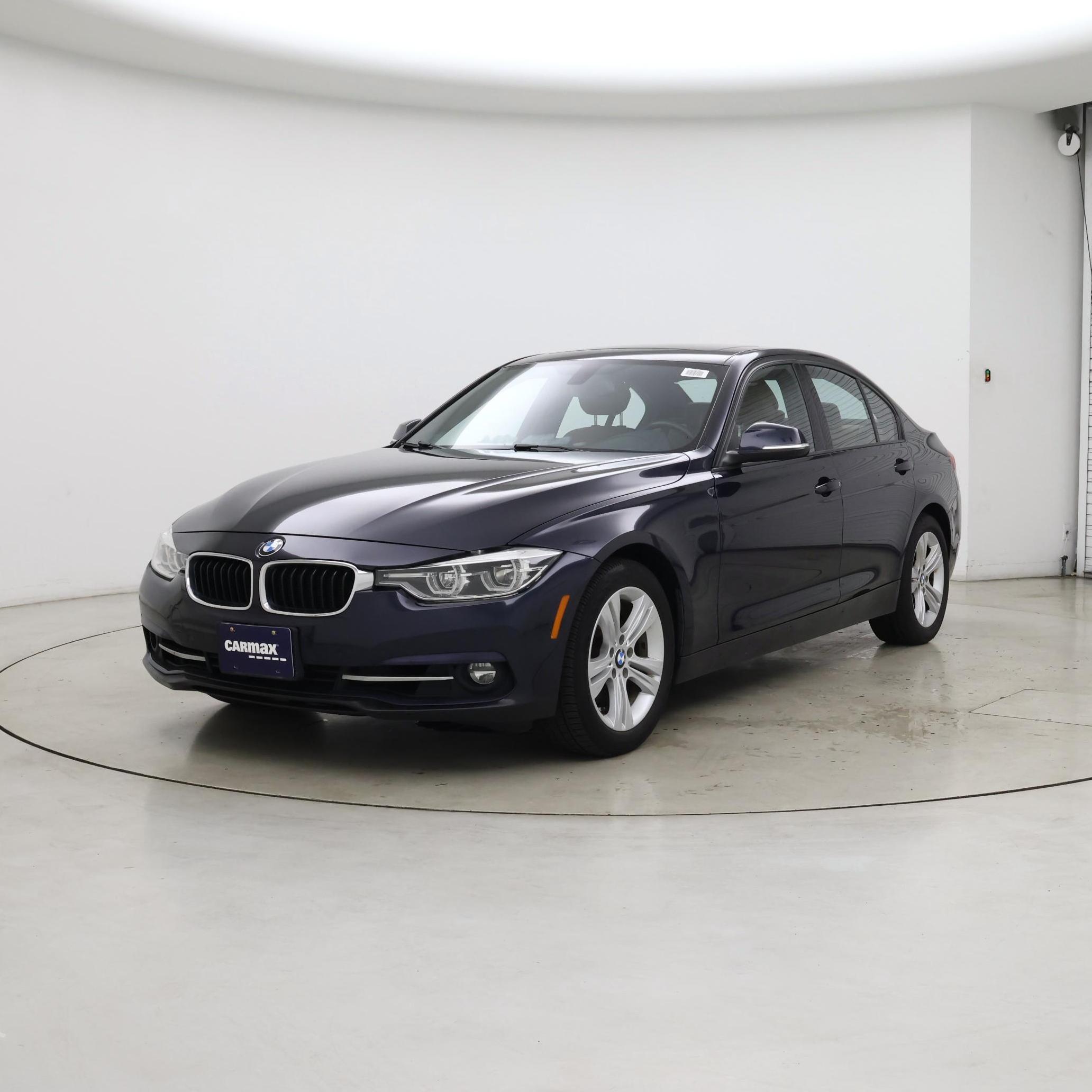 Thumbnail: 2016 BMW 3 Series - 4