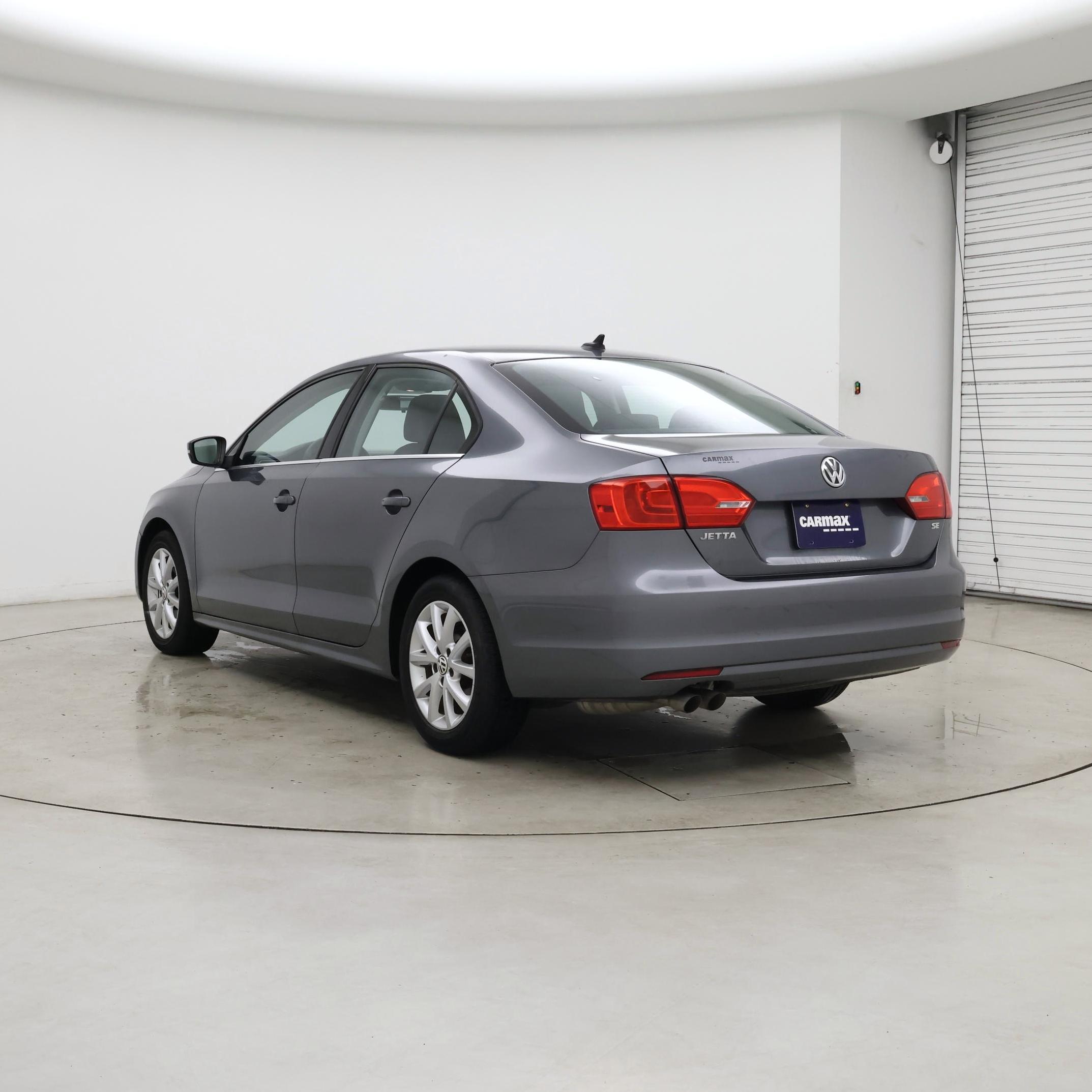 Thumbnail: 2014 Volkswagen Jetta - 2